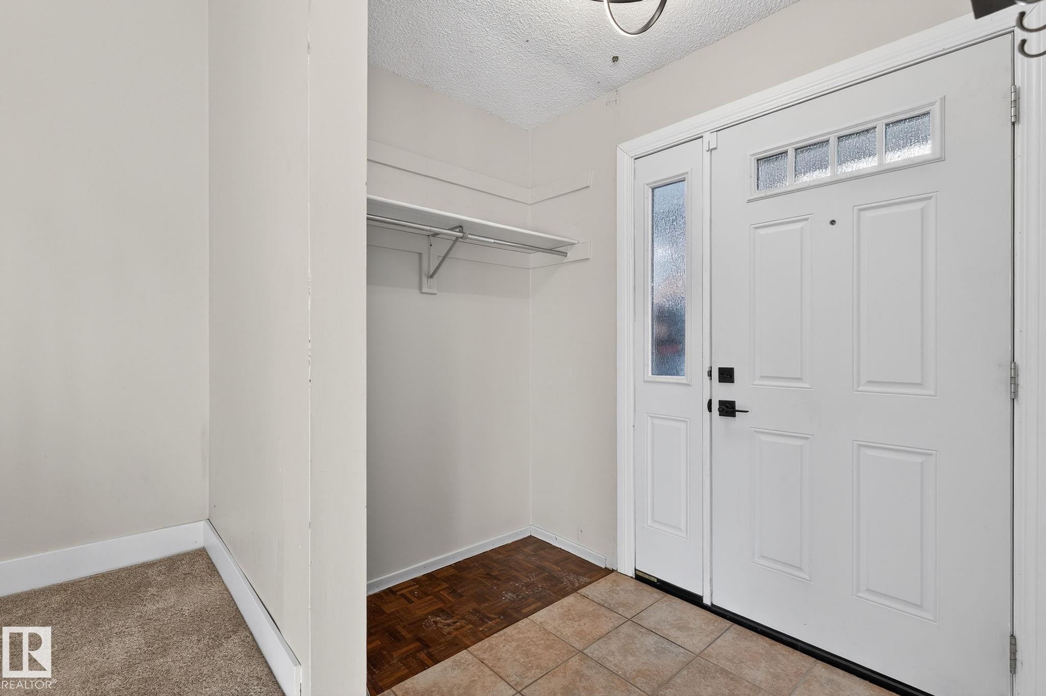 134 16725 106 Street, Edmonton, AB - Indoor Photo Showing Other Room