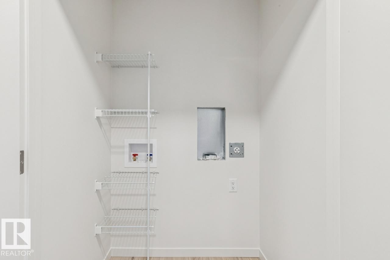 2604 Alces Way, Edmonton, AB - Indoor