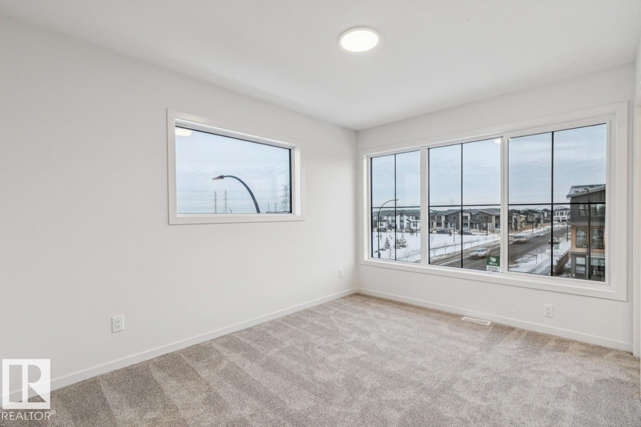 2604 Alces Way, Edmonton, AB - Indoor Photo Showing Other Room