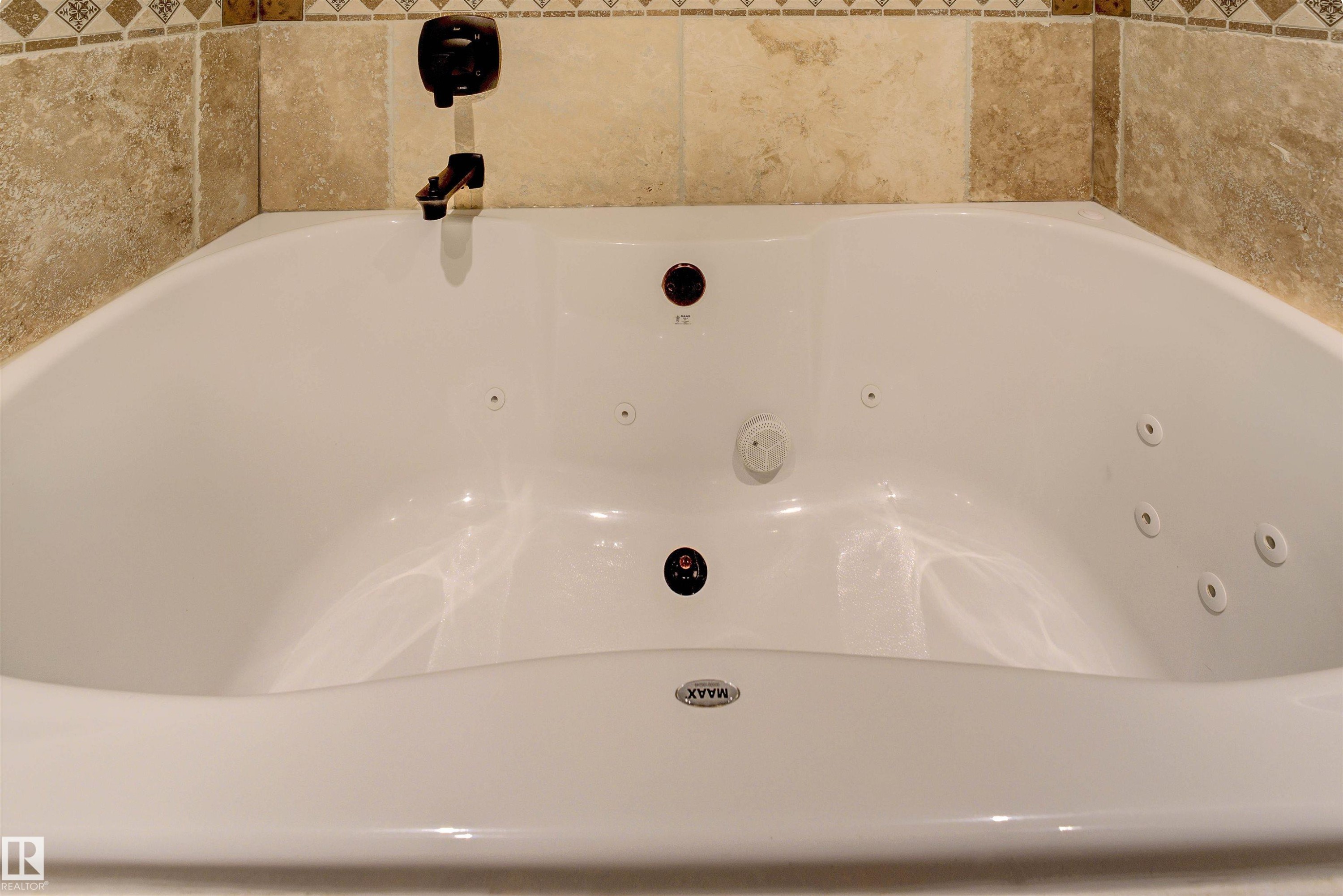 4704 64 Avenue, Cold Lake, AB - Indoor Photo Showing Bathroom