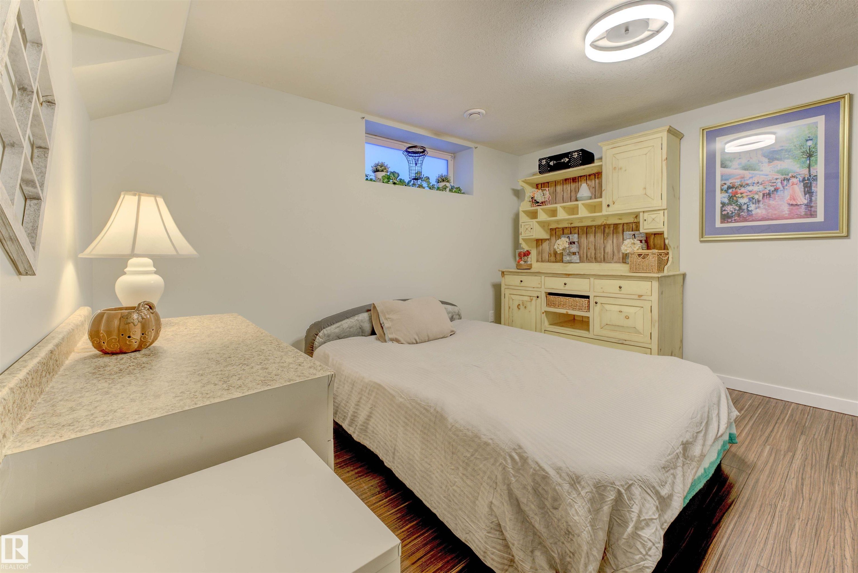 4704 64 Avenue, Cold Lake, AB - Indoor Photo Showing Bedroom