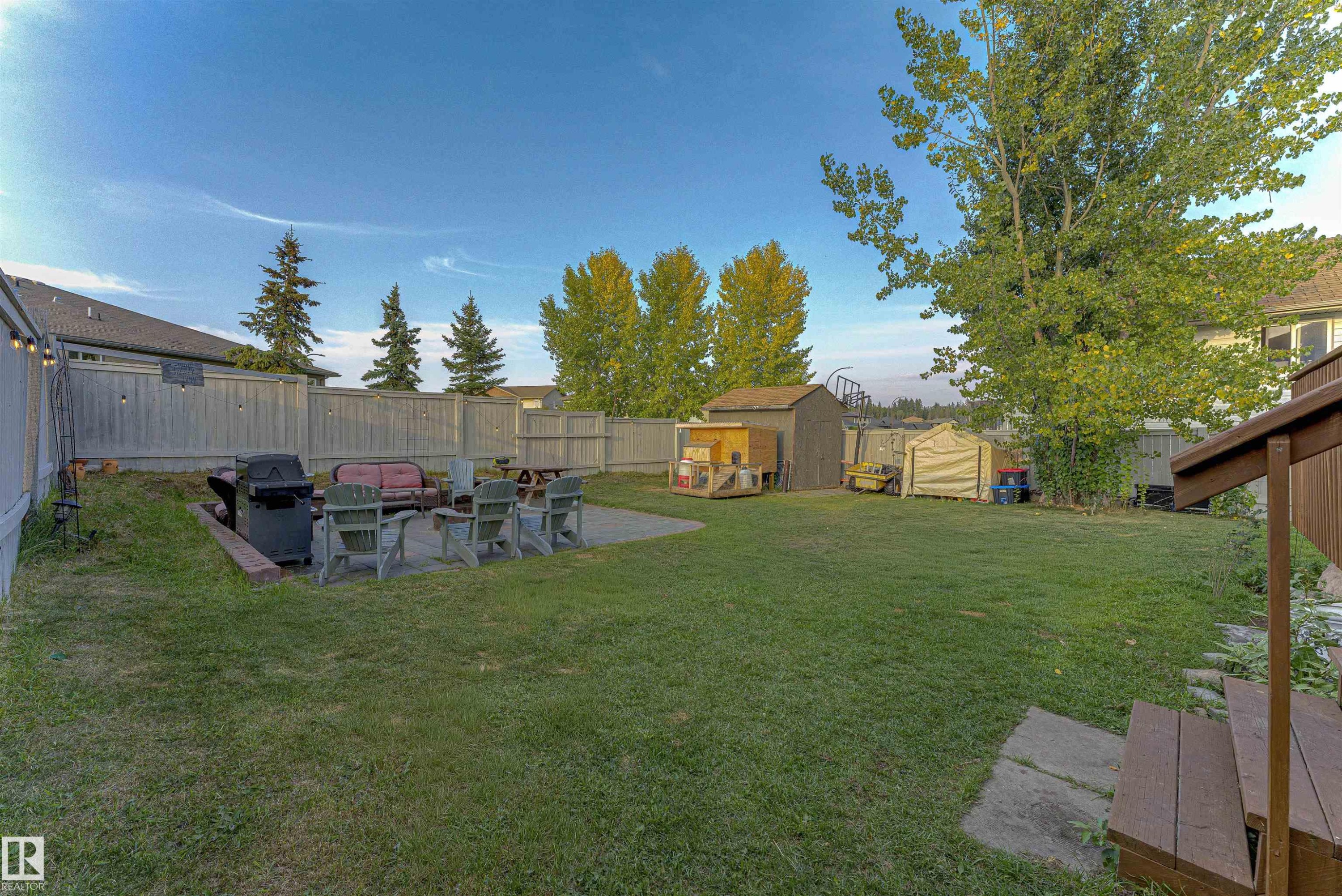 4704 64 Avenue, Cold Lake, AB - Outdoor With Backyard