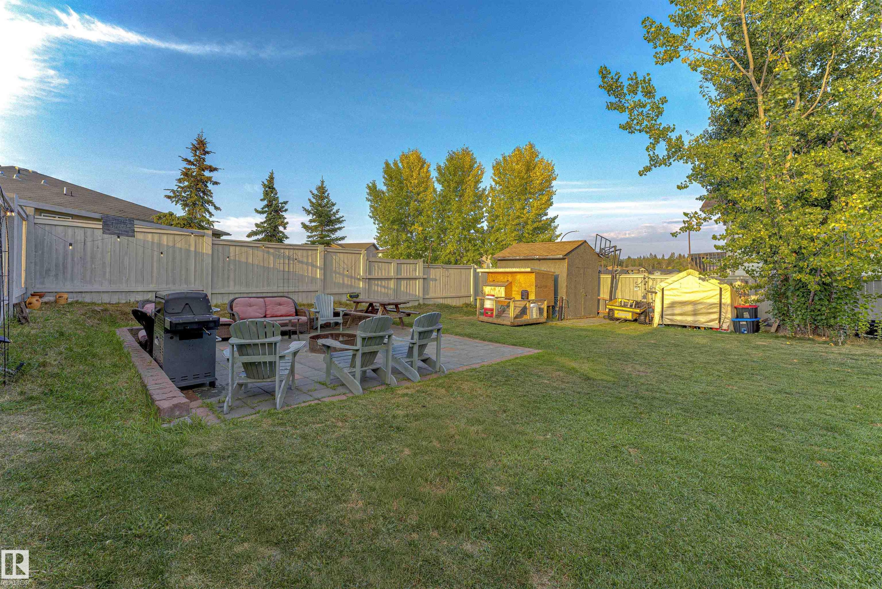 4704 64 Avenue, Cold Lake, AB - Outdoor With Backyard