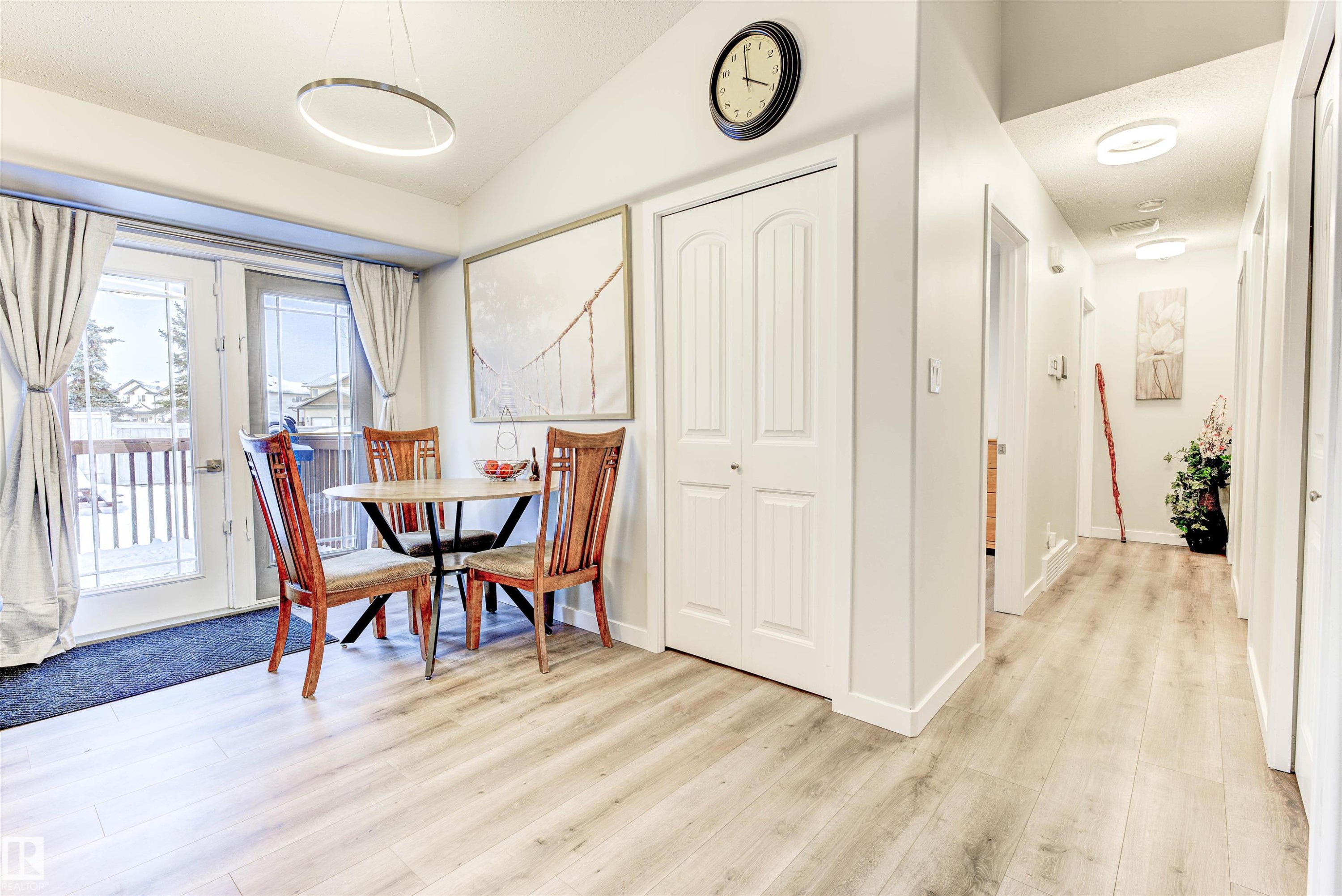 4704 64 Avenue, Cold Lake, AB - Indoor Photo Showing Dining Room