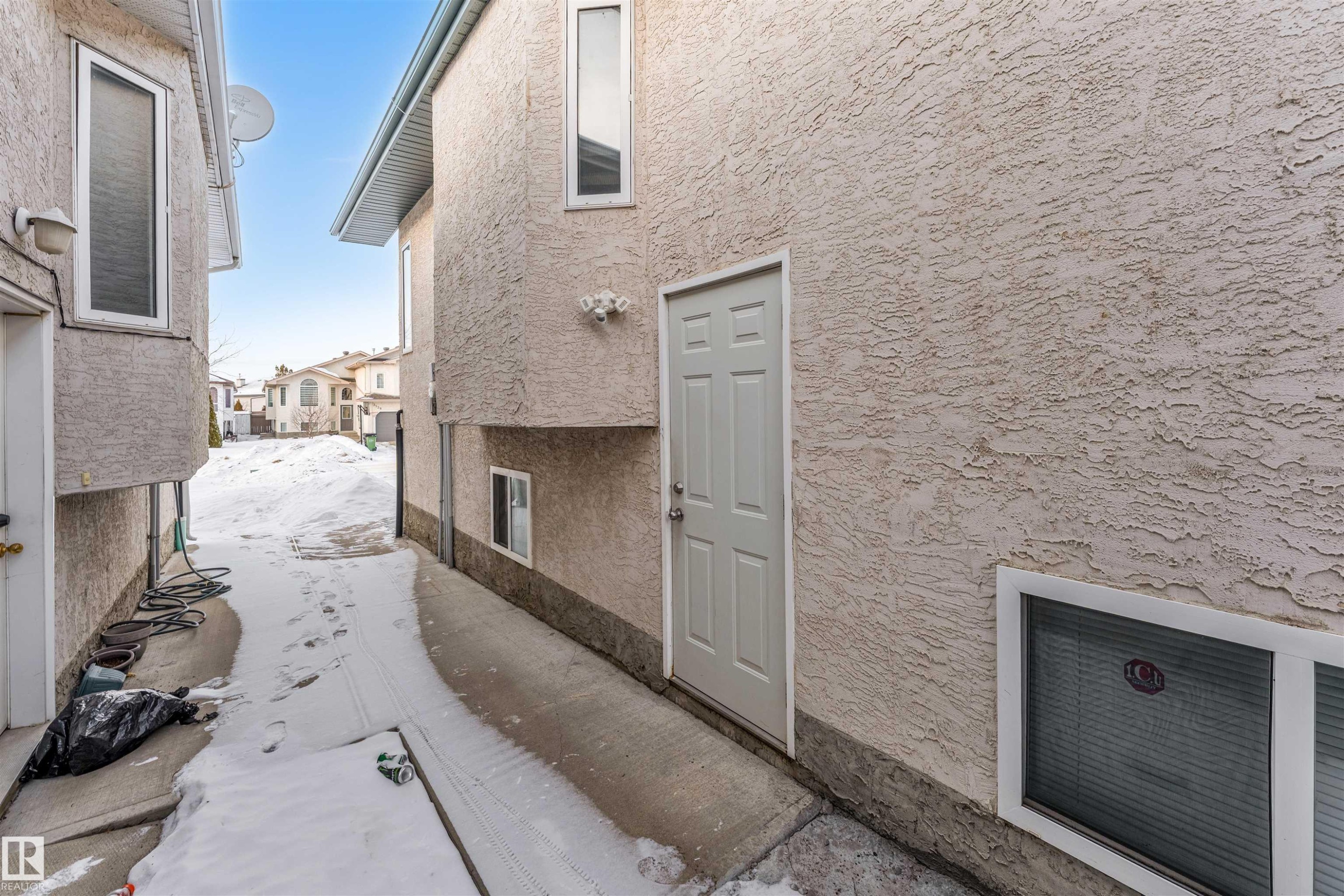 3139 34B Avenue, Edmonton, AB - Outdoor With Exterior