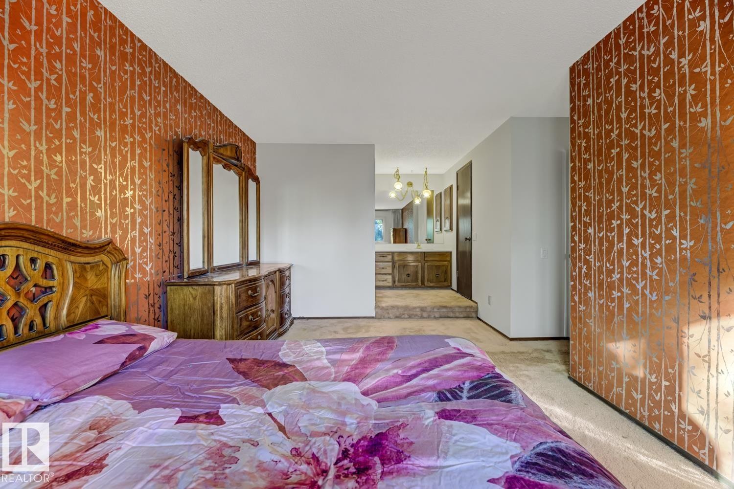 11105 20 Avenue, Edmonton, AB - Indoor Photo Showing Bedroom