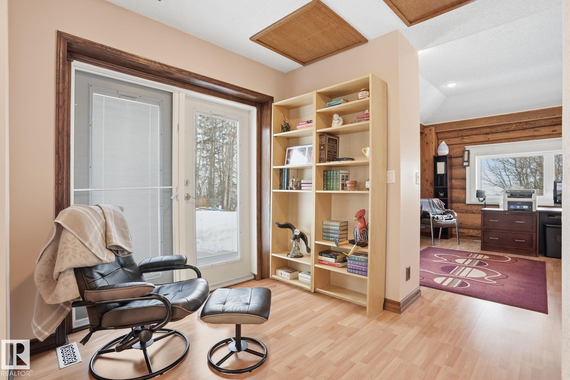 73078 Southshore Drive, Widewater, AB - Indoor