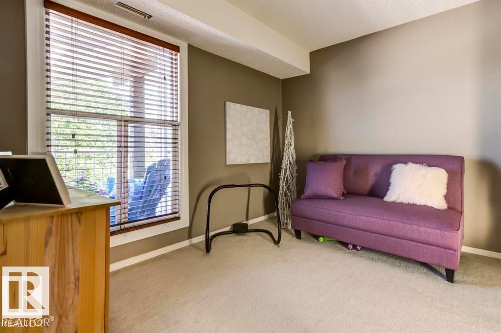 2346 151 Avenue, Edmonton, AB - Indoor