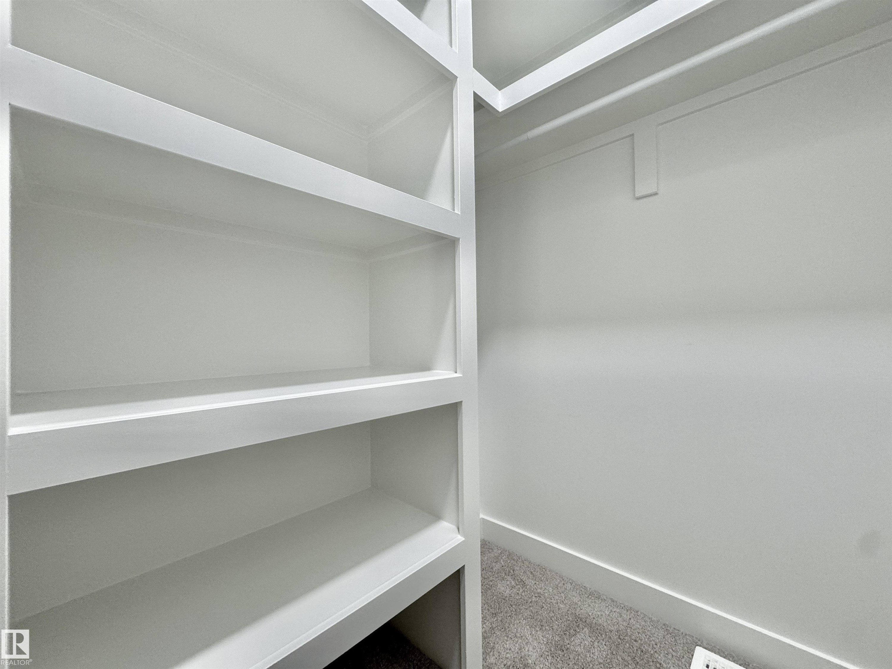 133 Pierwyck Loop, Spruce Grove, AB - Indoor