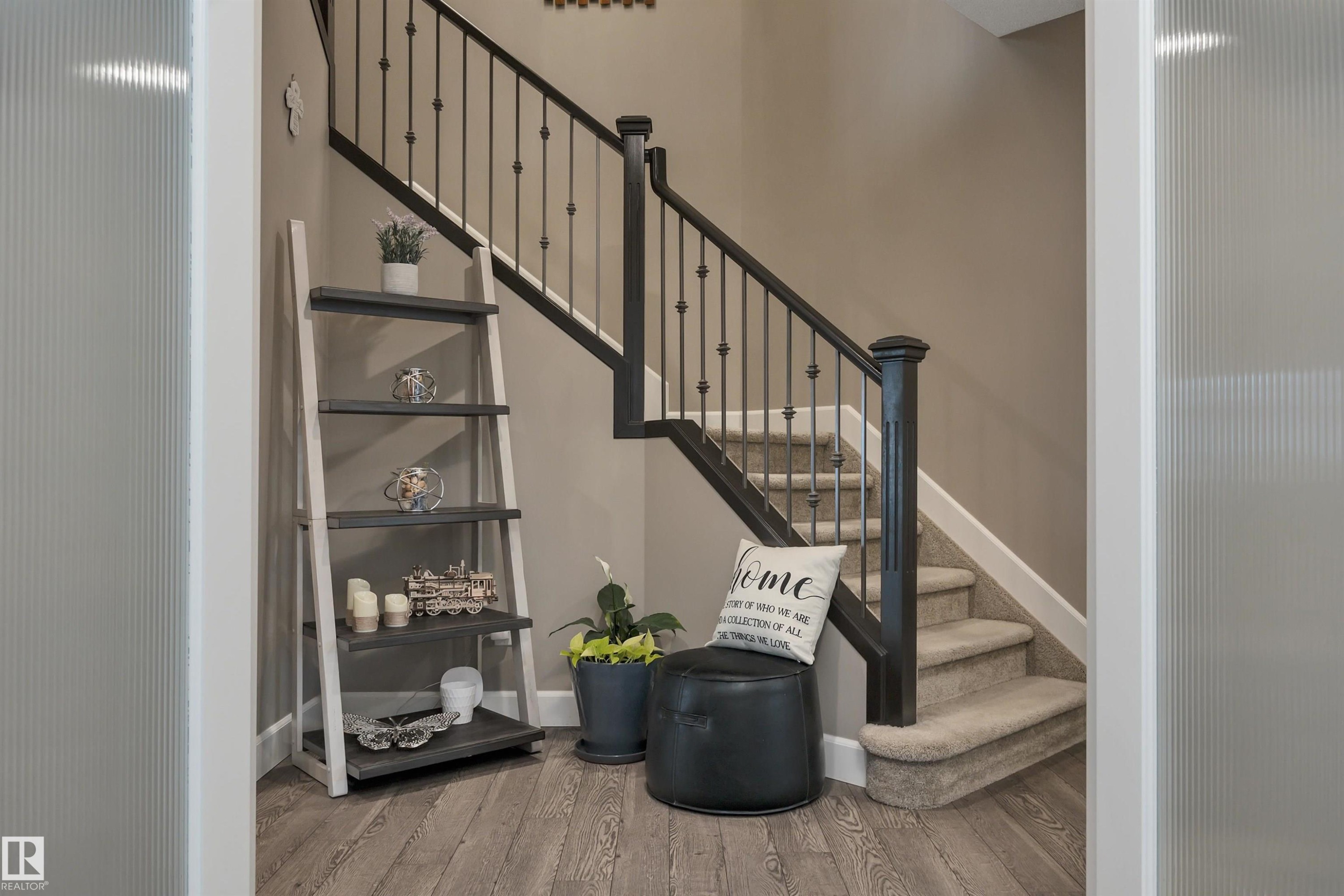 1958 Ainslie Link, Edmonton, AB - Indoor Photo Showing Other Room