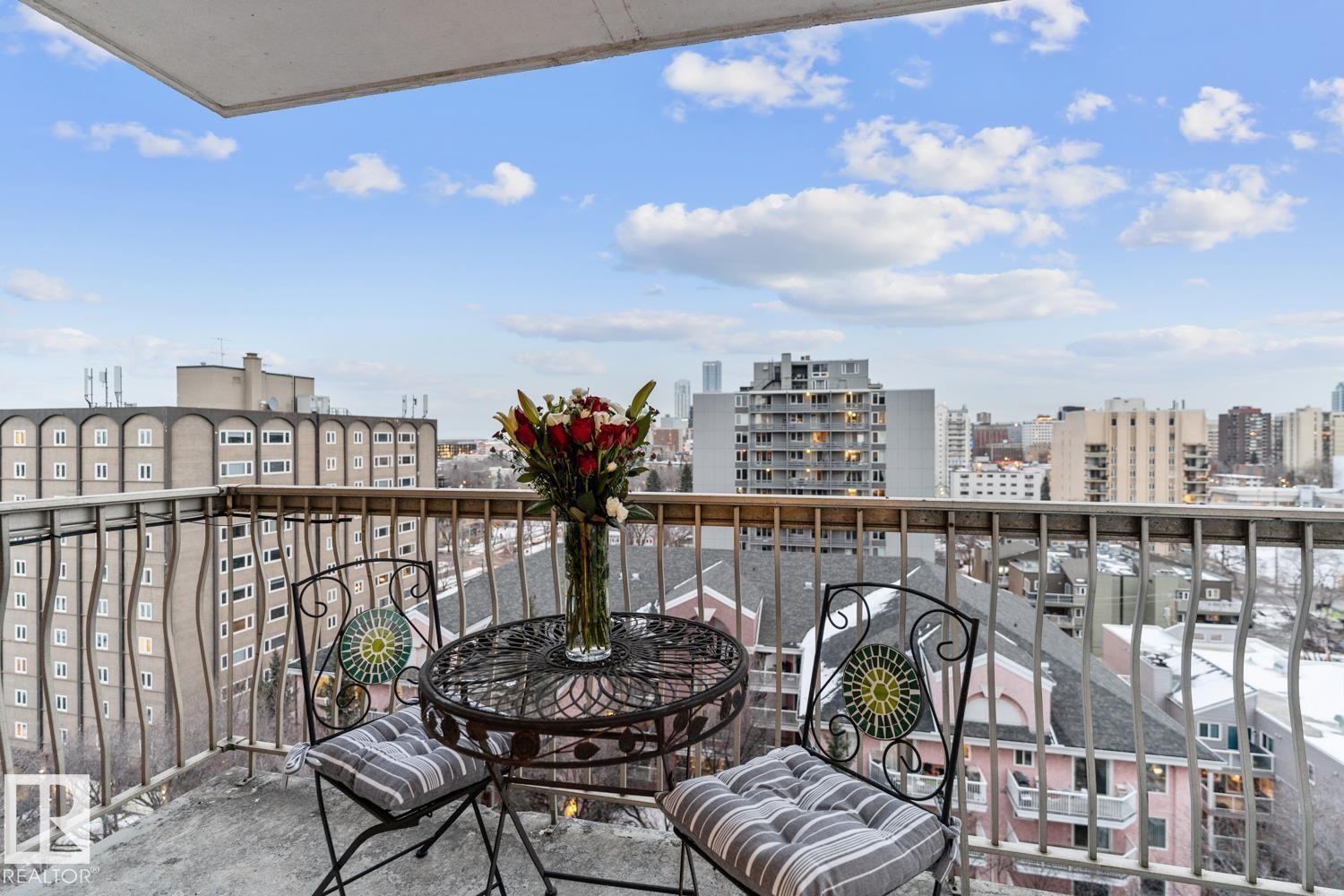 1504 10150 117 Street, Edmonton, AB - Outdoor With View