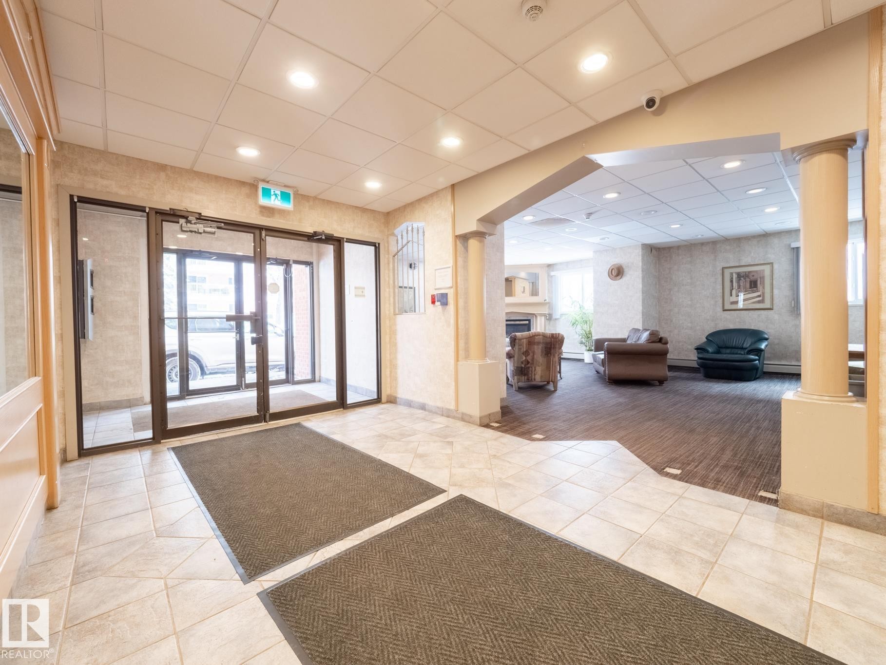 1504 10150 117 Street, Edmonton, AB - Indoor Photo Showing Other Room