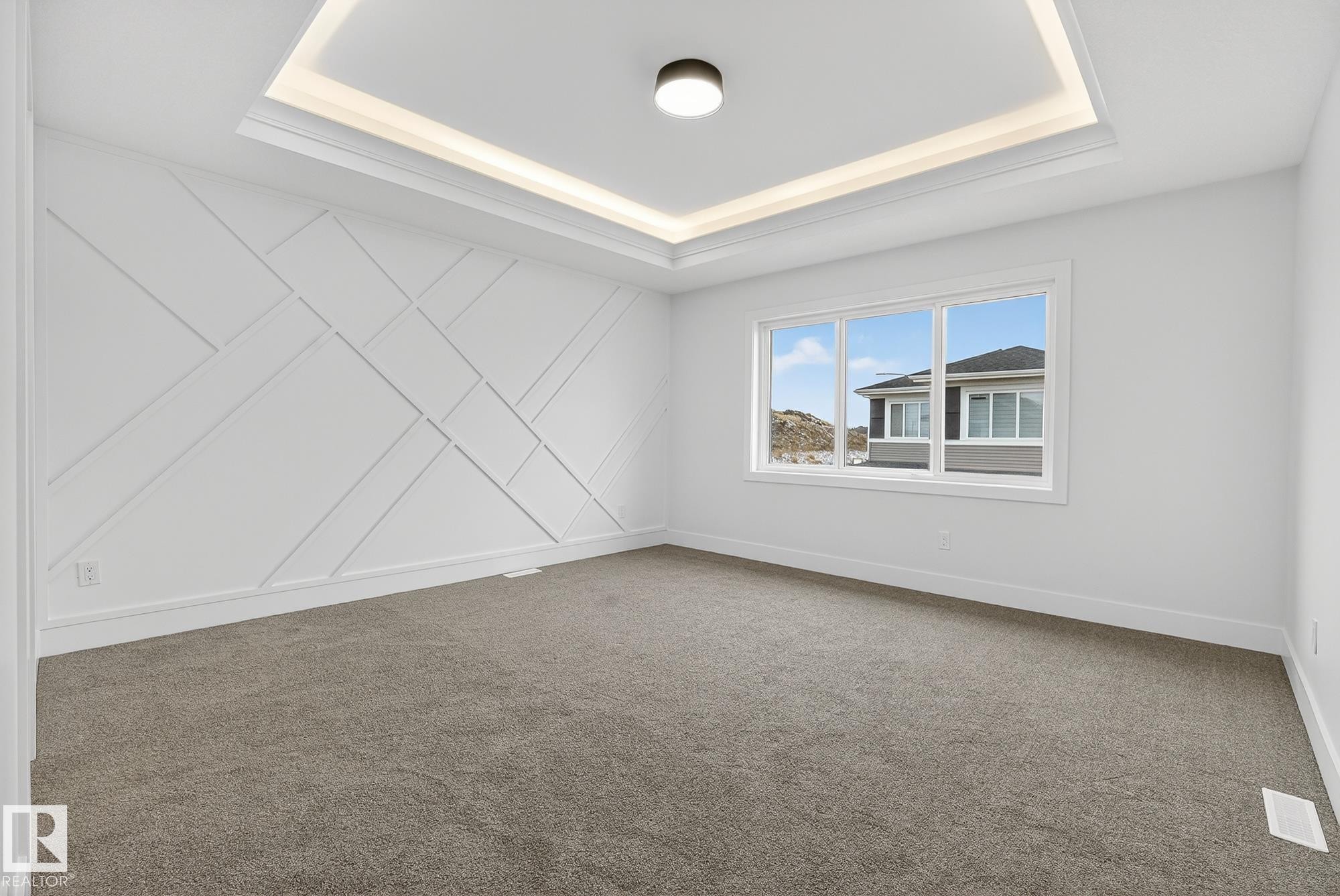 3306 Chickadee Drive, Edmonton, AB - Indoor Photo Showing Other Room