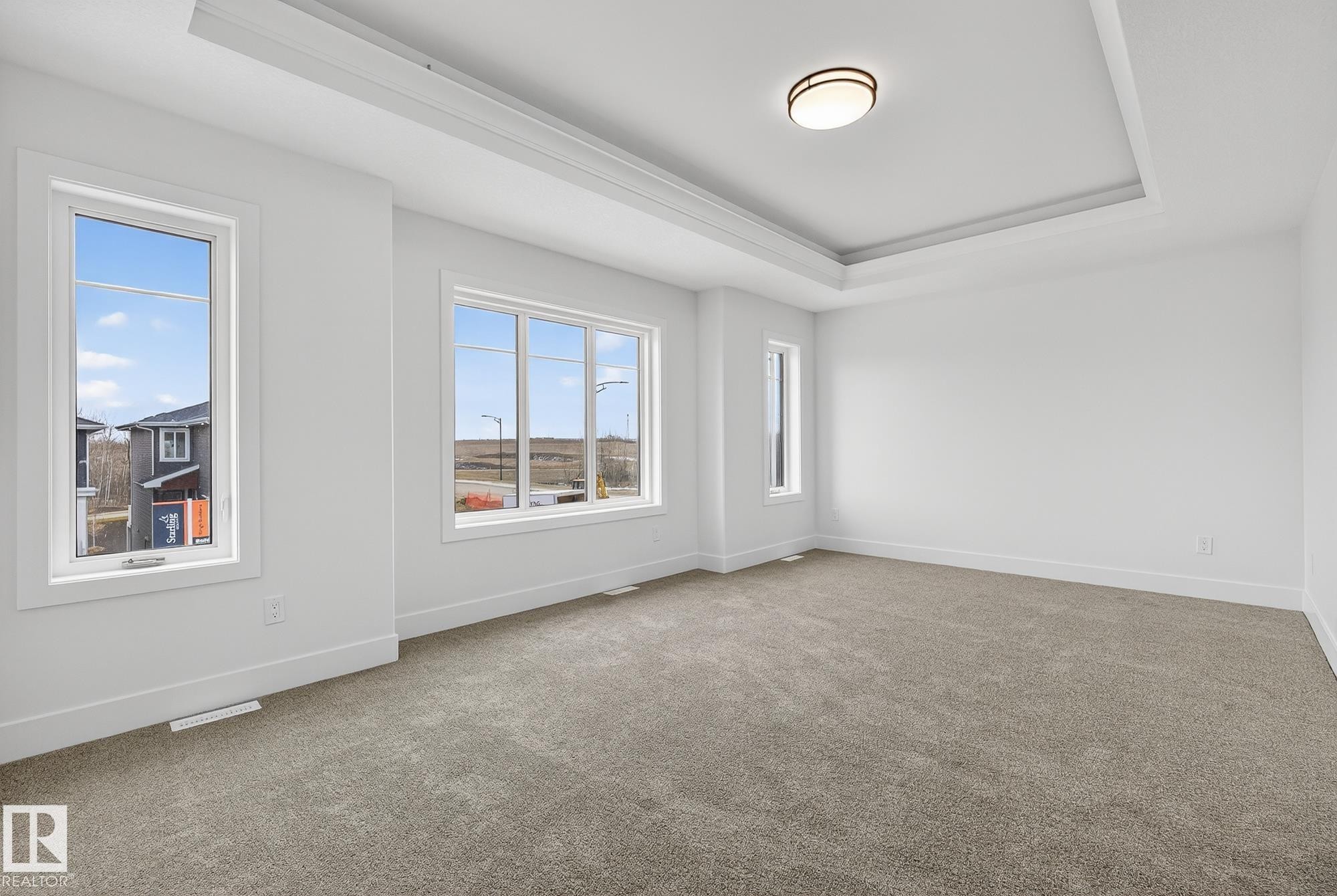 3306 Chickadee Drive, Edmonton, AB - Indoor Photo Showing Other Room