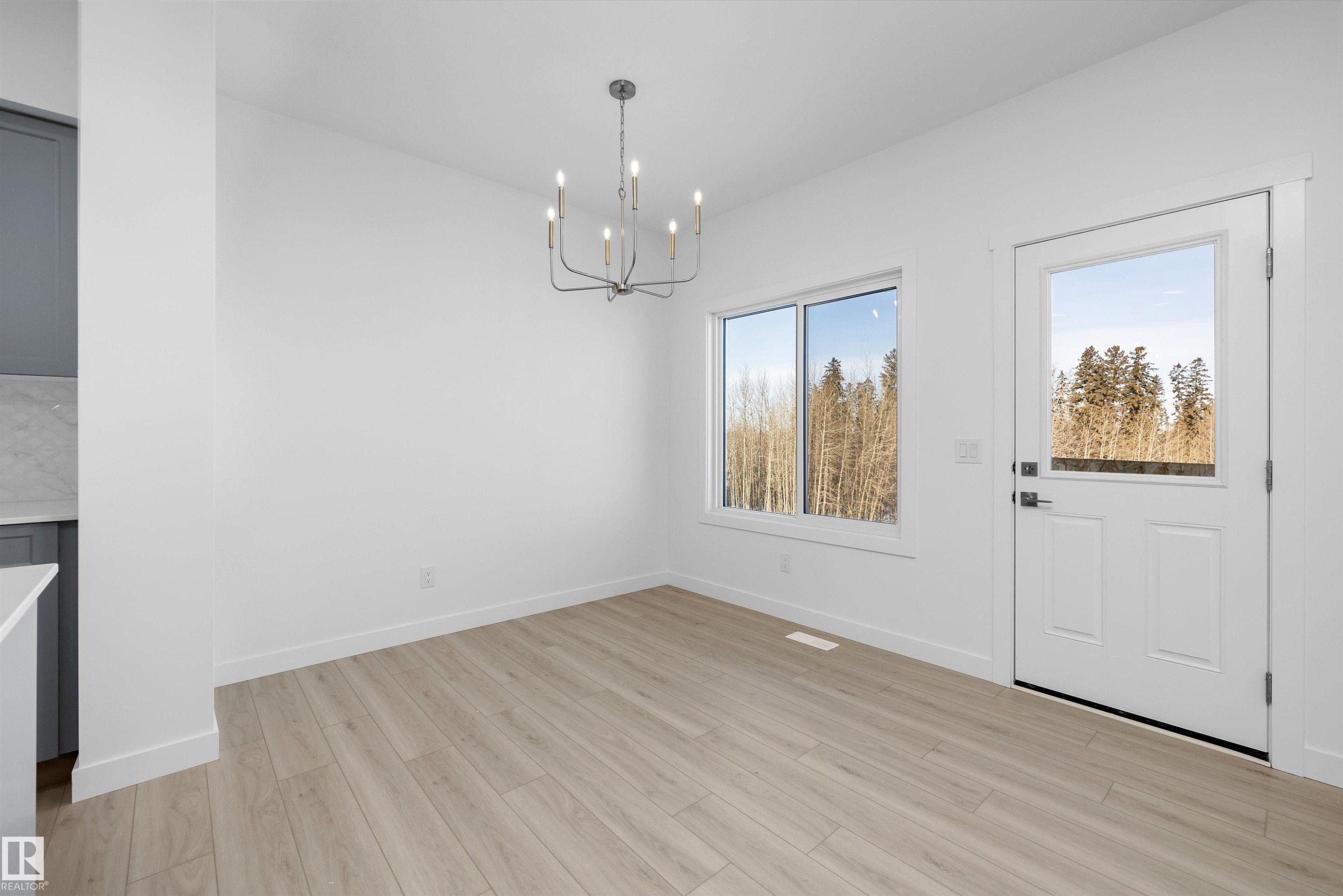 4182 Kinglet Drive, Edmonton, AB - Indoor Photo Showing Other Room