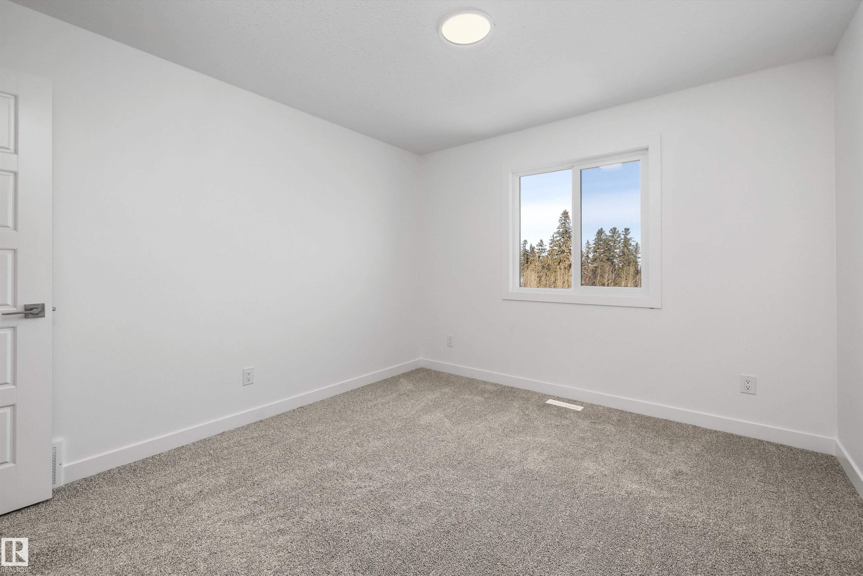 4182 Kinglet Drive, Edmonton, AB - Indoor Photo Showing Other Room