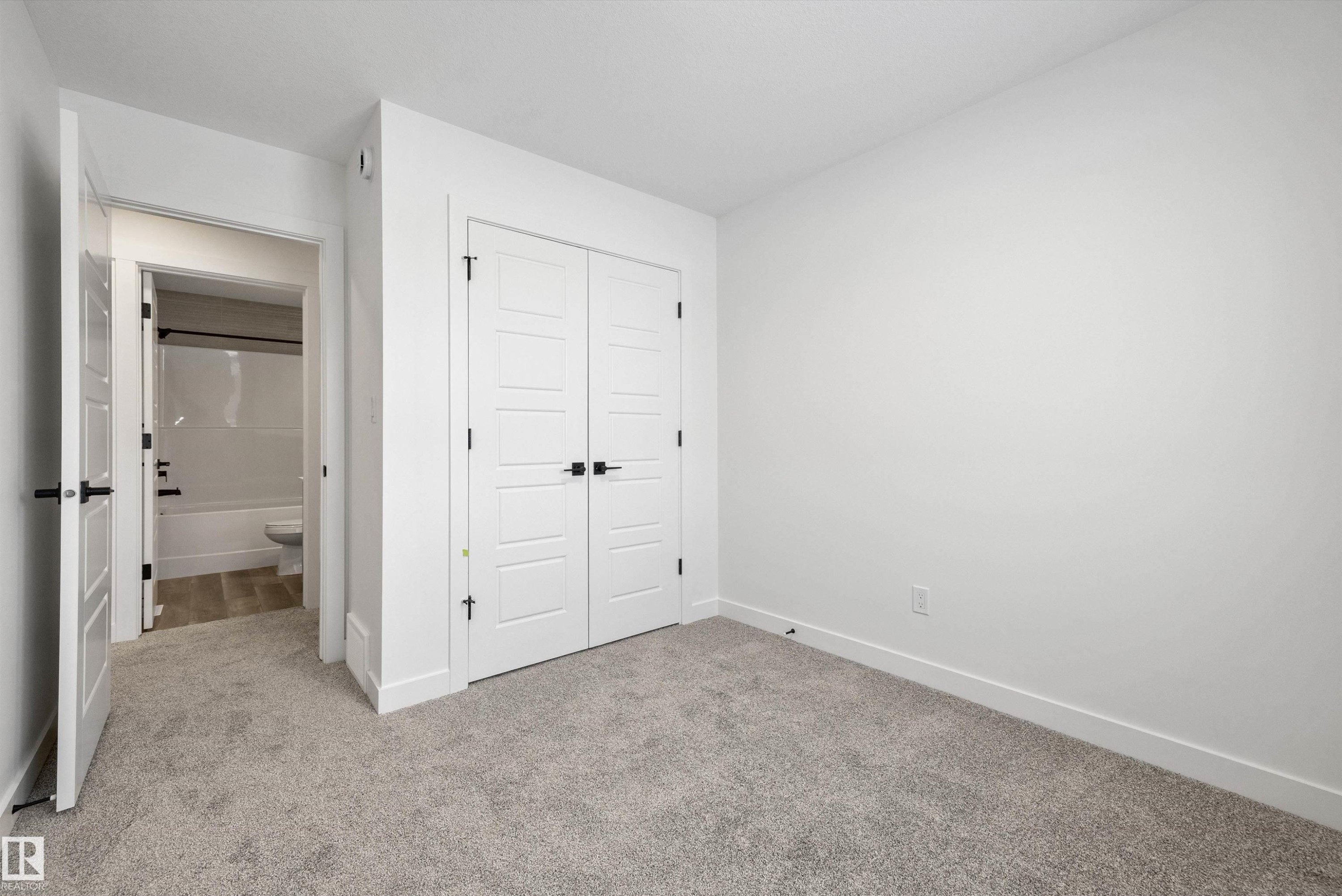 18131 85 Street, Edmonton, AB - Indoor Photo Showing Other Room