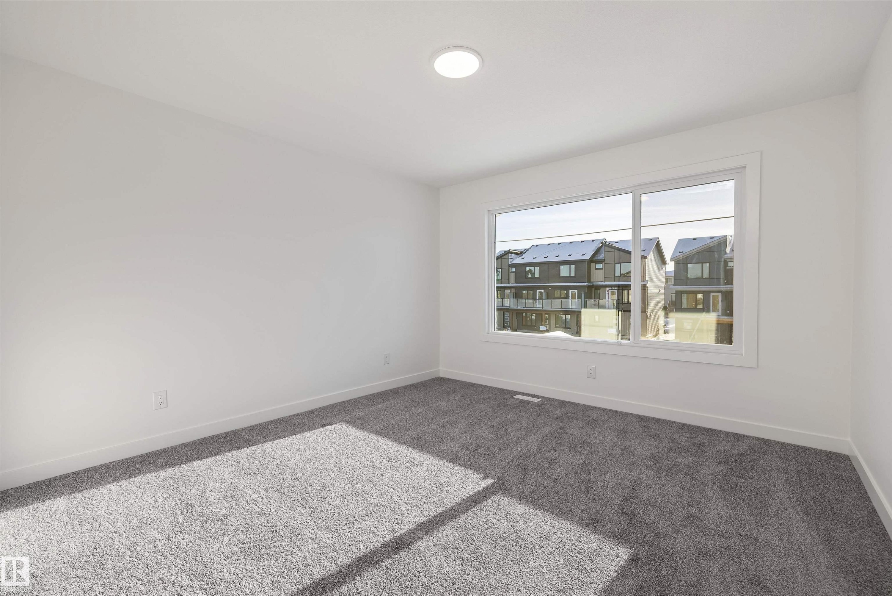 4184 Kinglet Drive, Edmonton, AB - Indoor Photo Showing Other Room