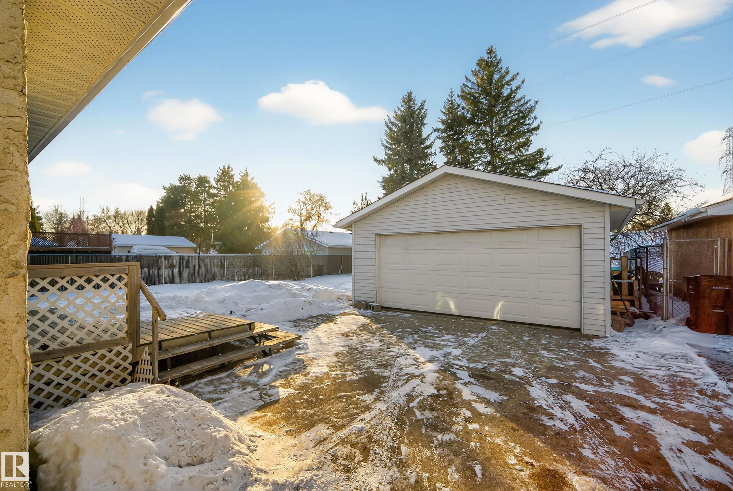 1704 89 Street, Edmonton, AB - Outdoor With Exterior