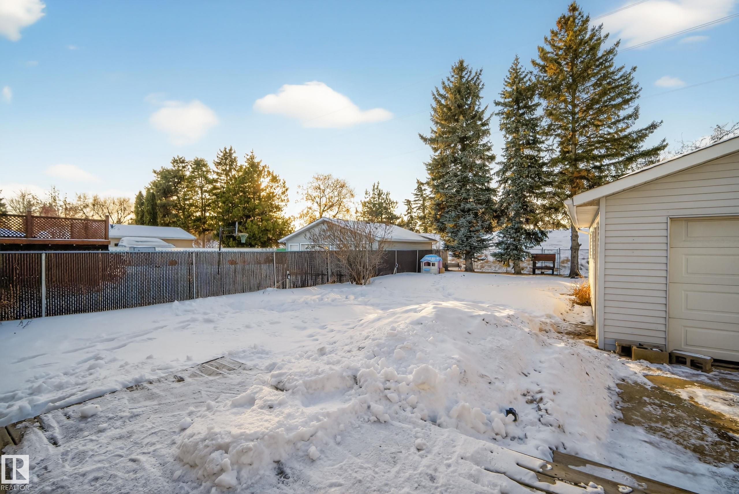 1704 89 Street, Edmonton, AB - Outdoor