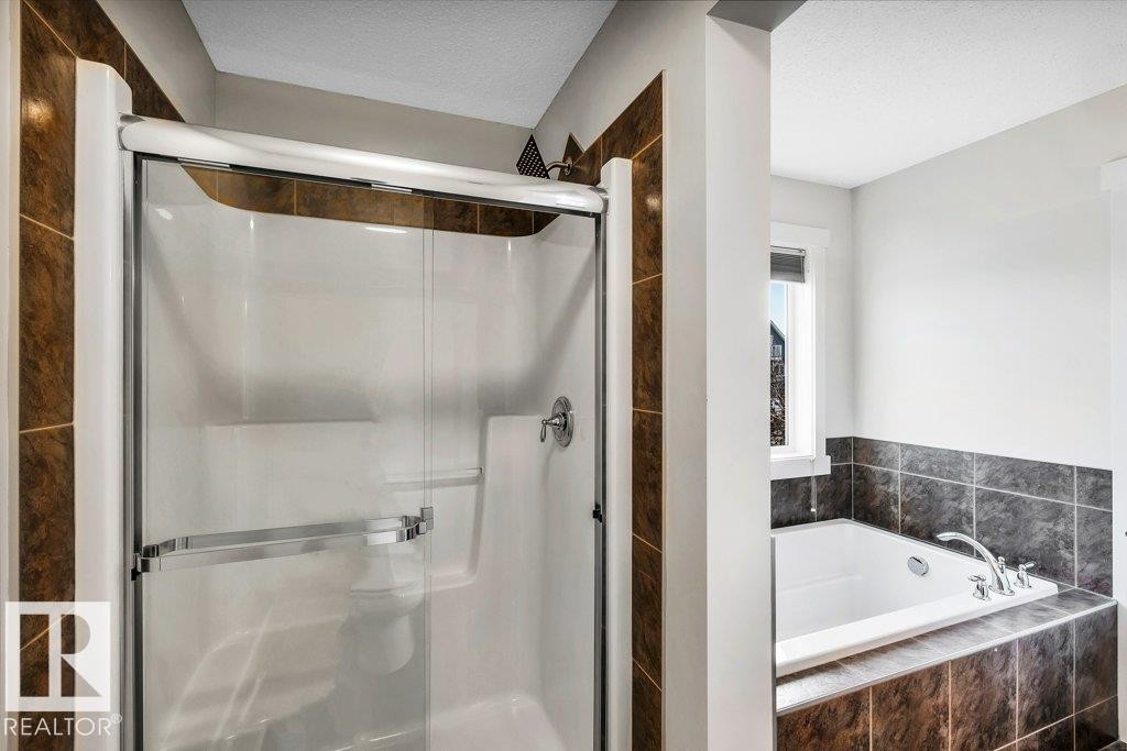 237 Sheppard Circle, Leduc, AB - Indoor Photo Showing Bathroom