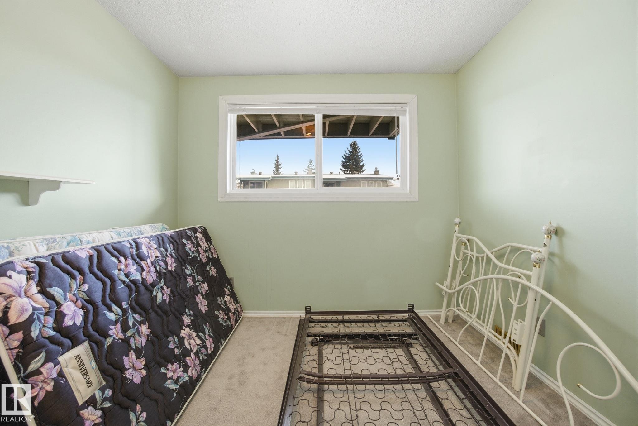 6448 178 Street, Edmonton, AB - Indoor Photo Showing Other Room