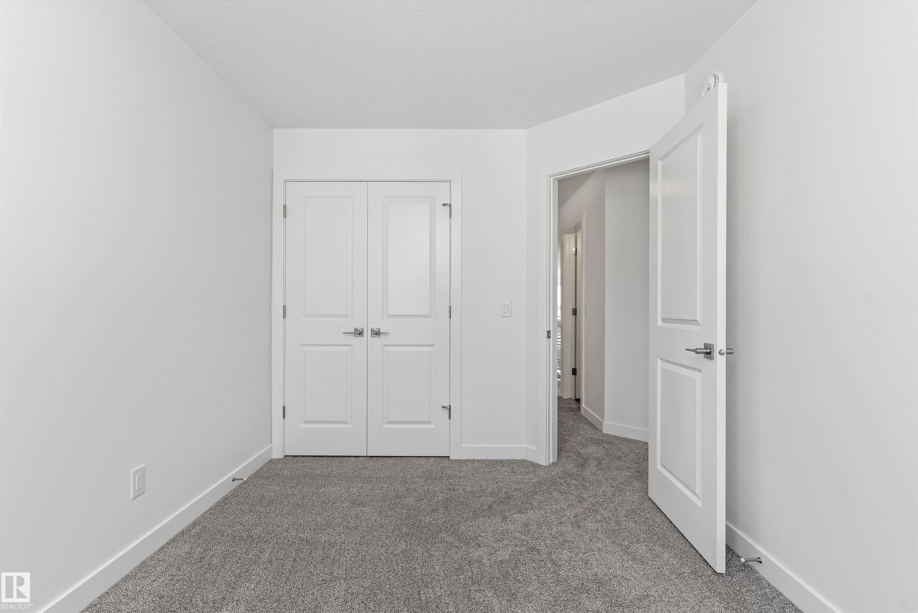 740 Astoria Way, Devon, AB - Indoor Photo Showing Other Room