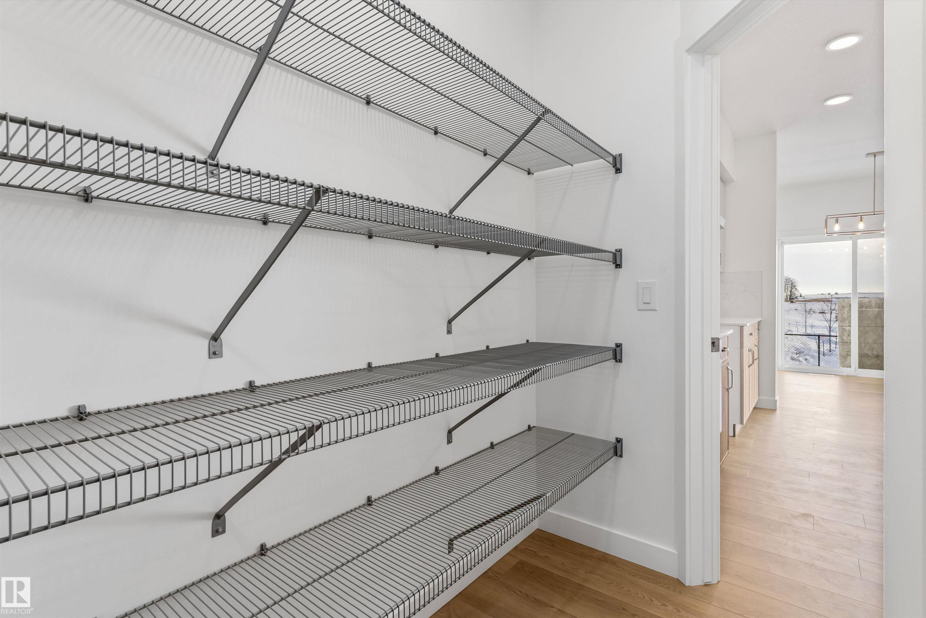 740 Astoria Way, Devon, AB - Indoor With Storage