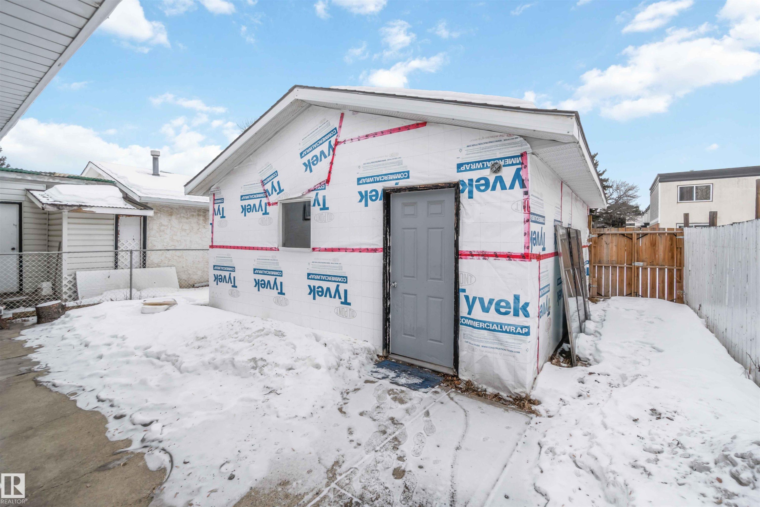 11306 32 Street, Edmonton, AB - Outdoor