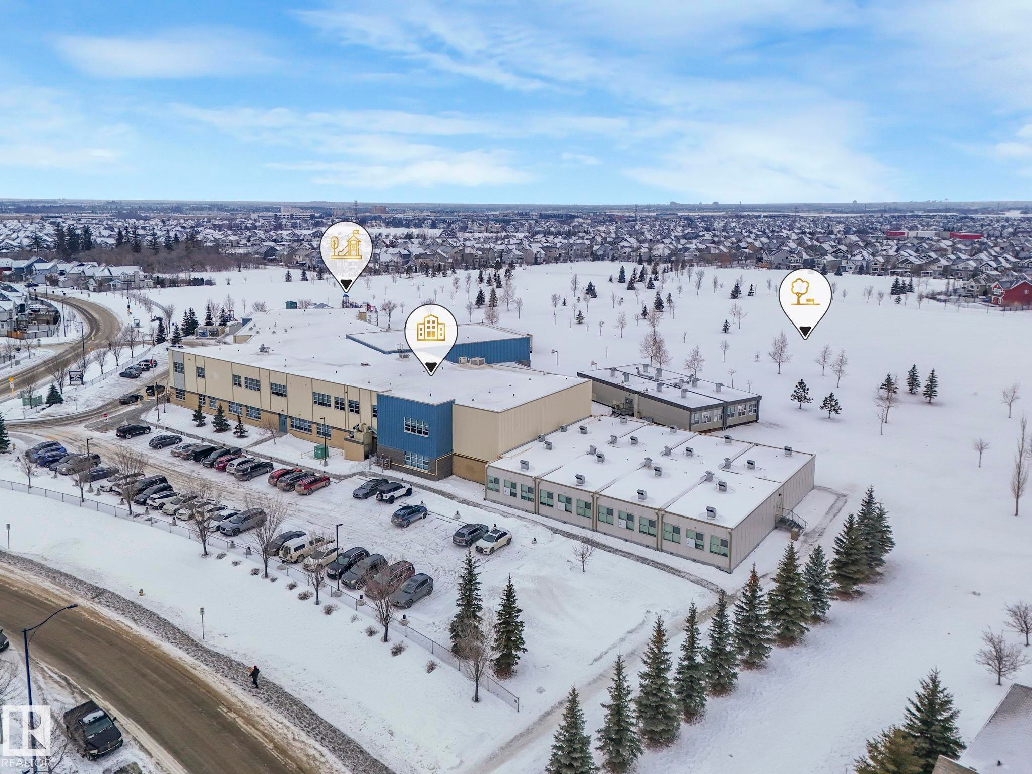 7220 20 Avenue, Edmonton, AB - Outdoor With View