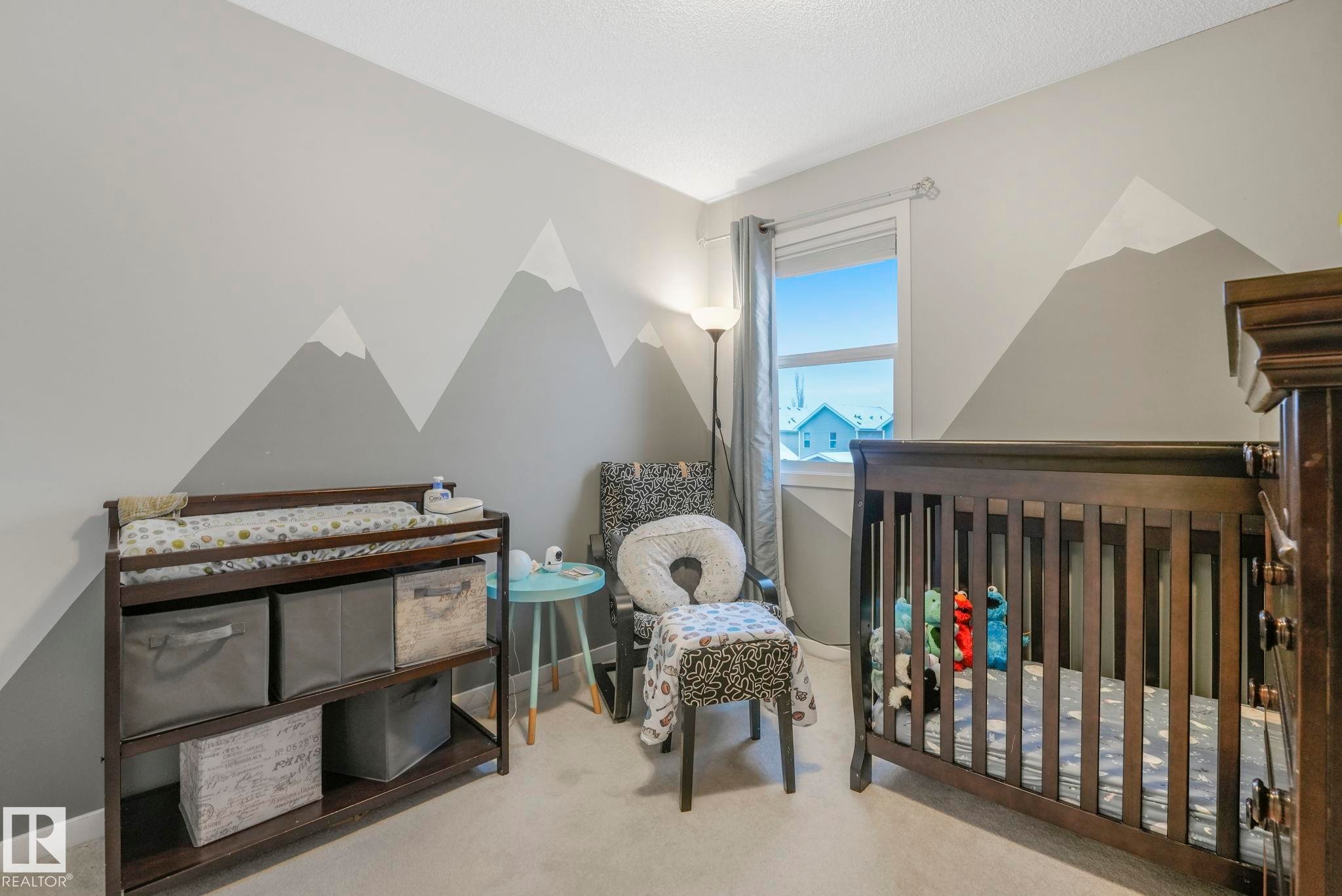 7220 20 Avenue, Edmonton, AB - Indoor