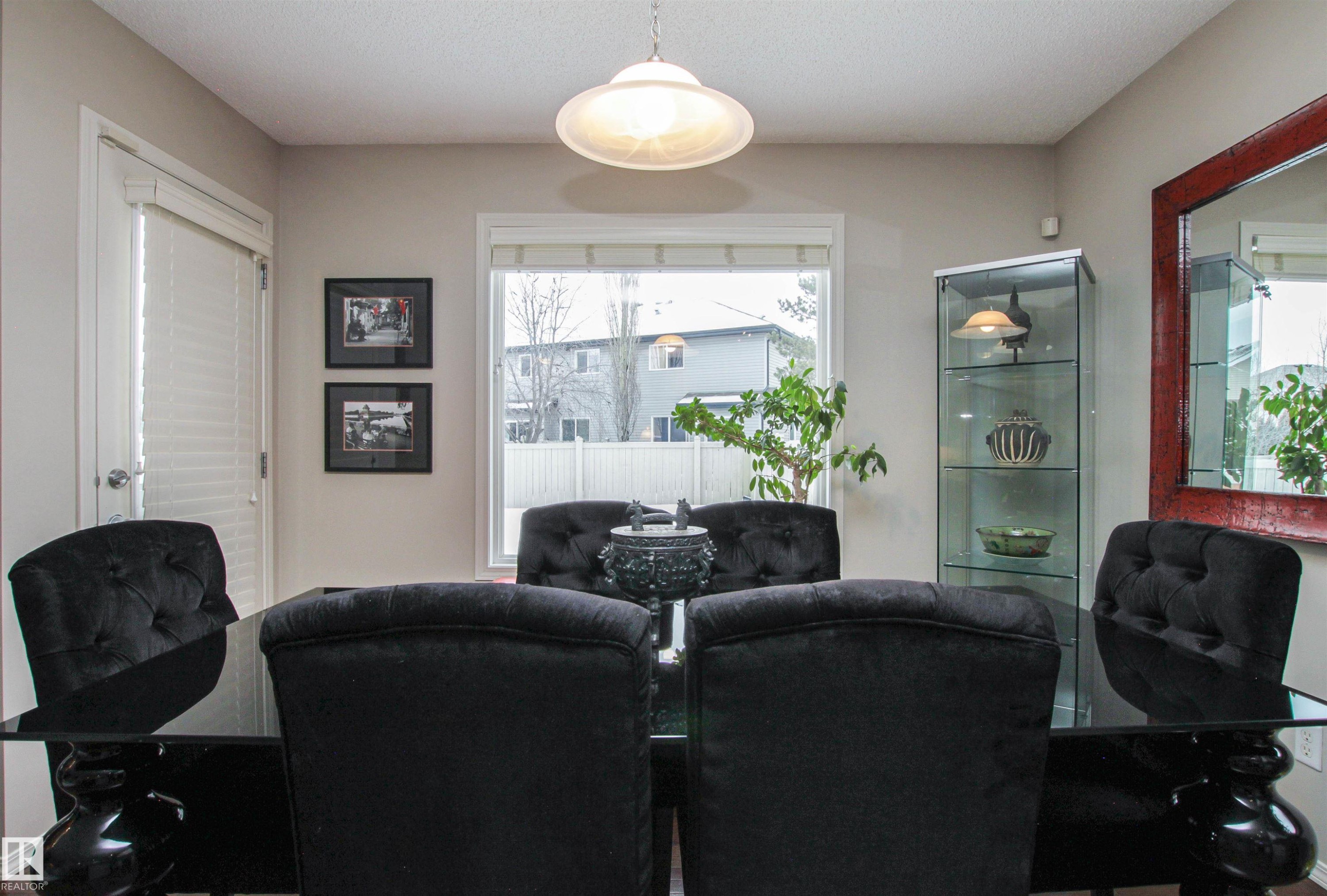 View of dining room - 2315 Lemieux Place, Edmonton, AB - Indoor Photo Showing Office