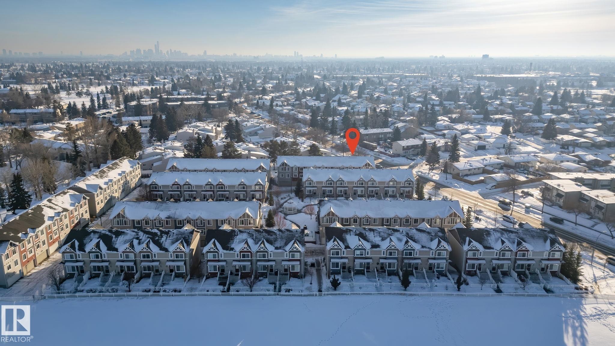 Edmonton, AB - Outdoor With View