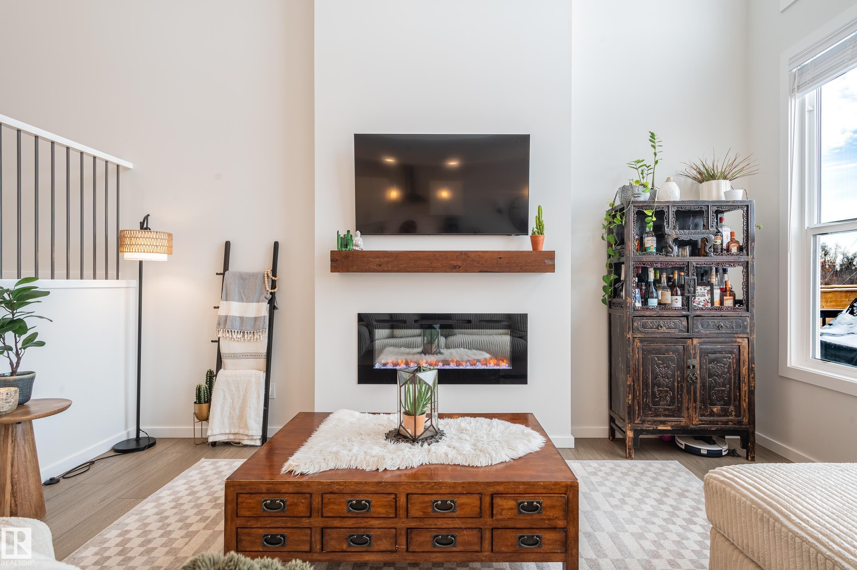 37 Rhea Crescent, St. Albert, AB - Indoor Photo Showing Living Room With Fireplace