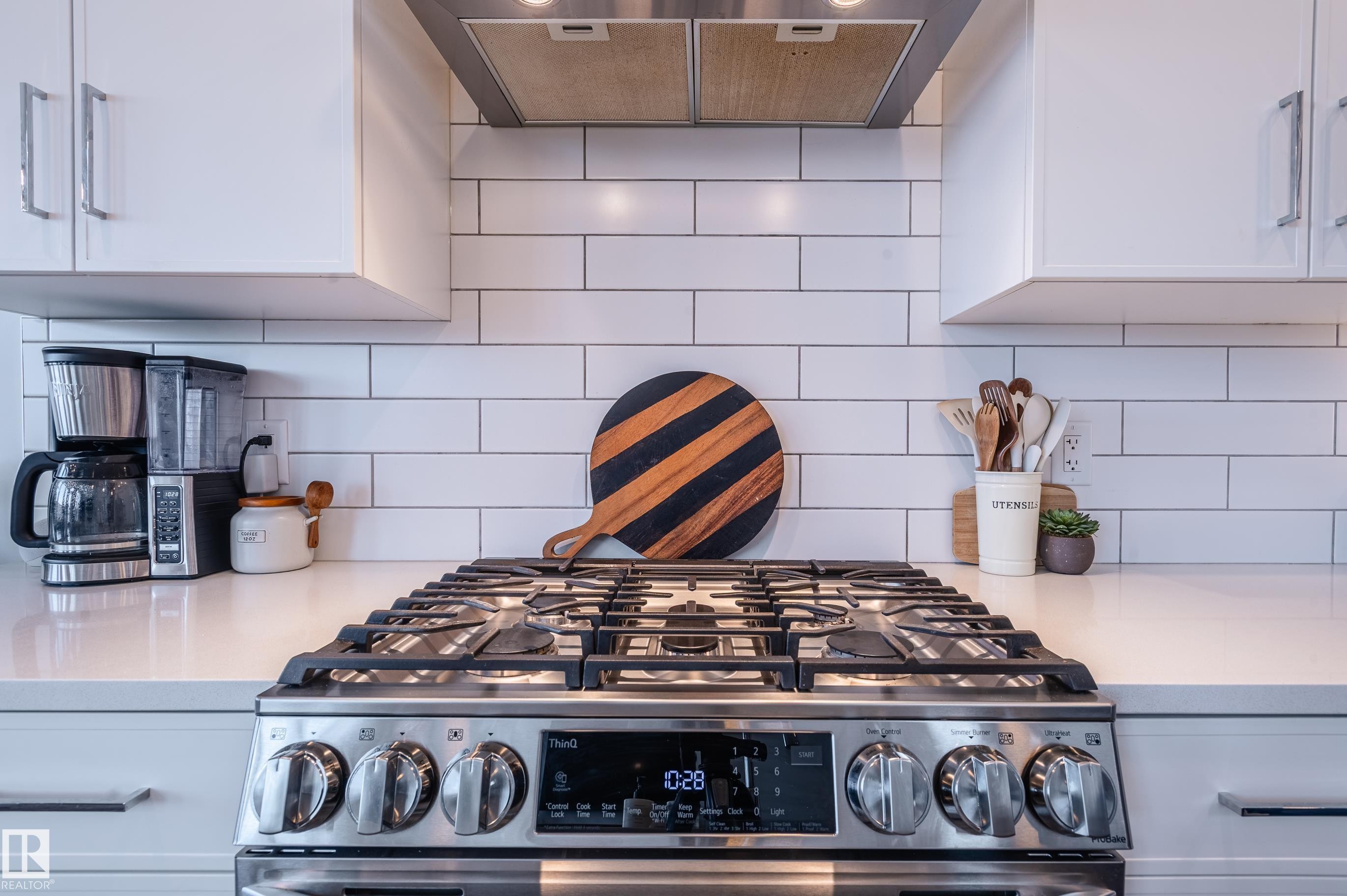 37 Rhea Crescent, St. Albert, AB - Indoor Photo Showing Kitchen