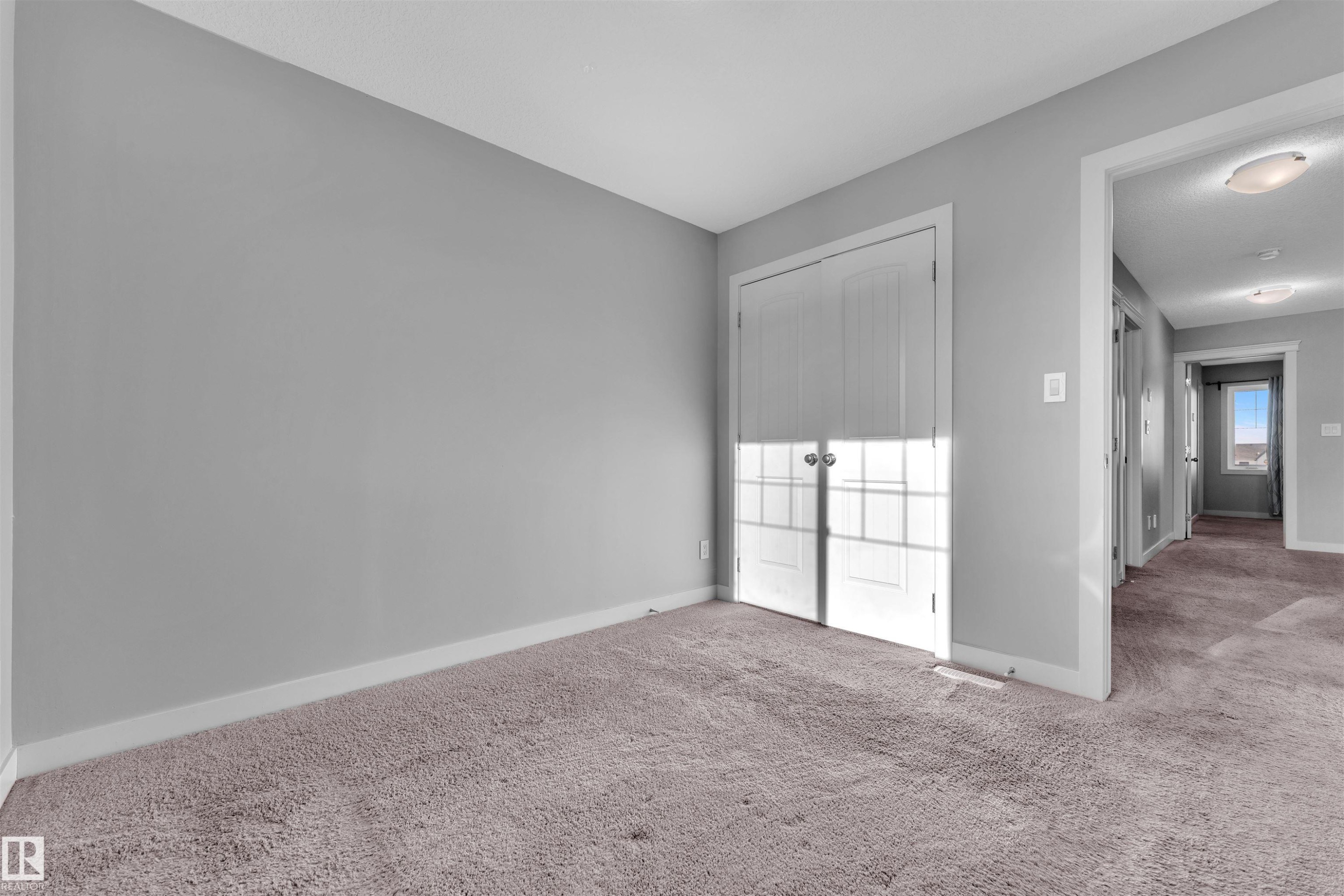6664 Cardinal Road, Edmonton, AB - Indoor Photo Showing Other Room