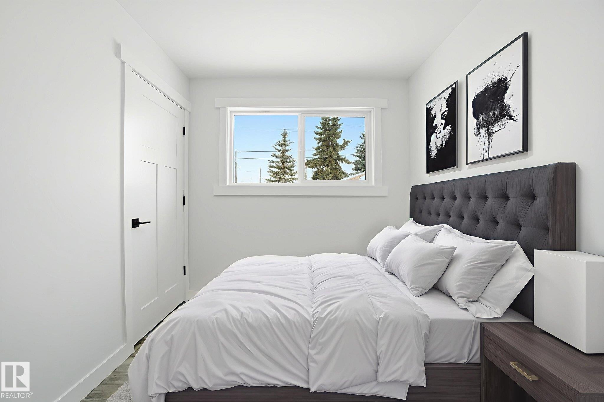 Bedroom featuring baseboards - 7112 132 Avenue, Edmonton, AB - Indoor