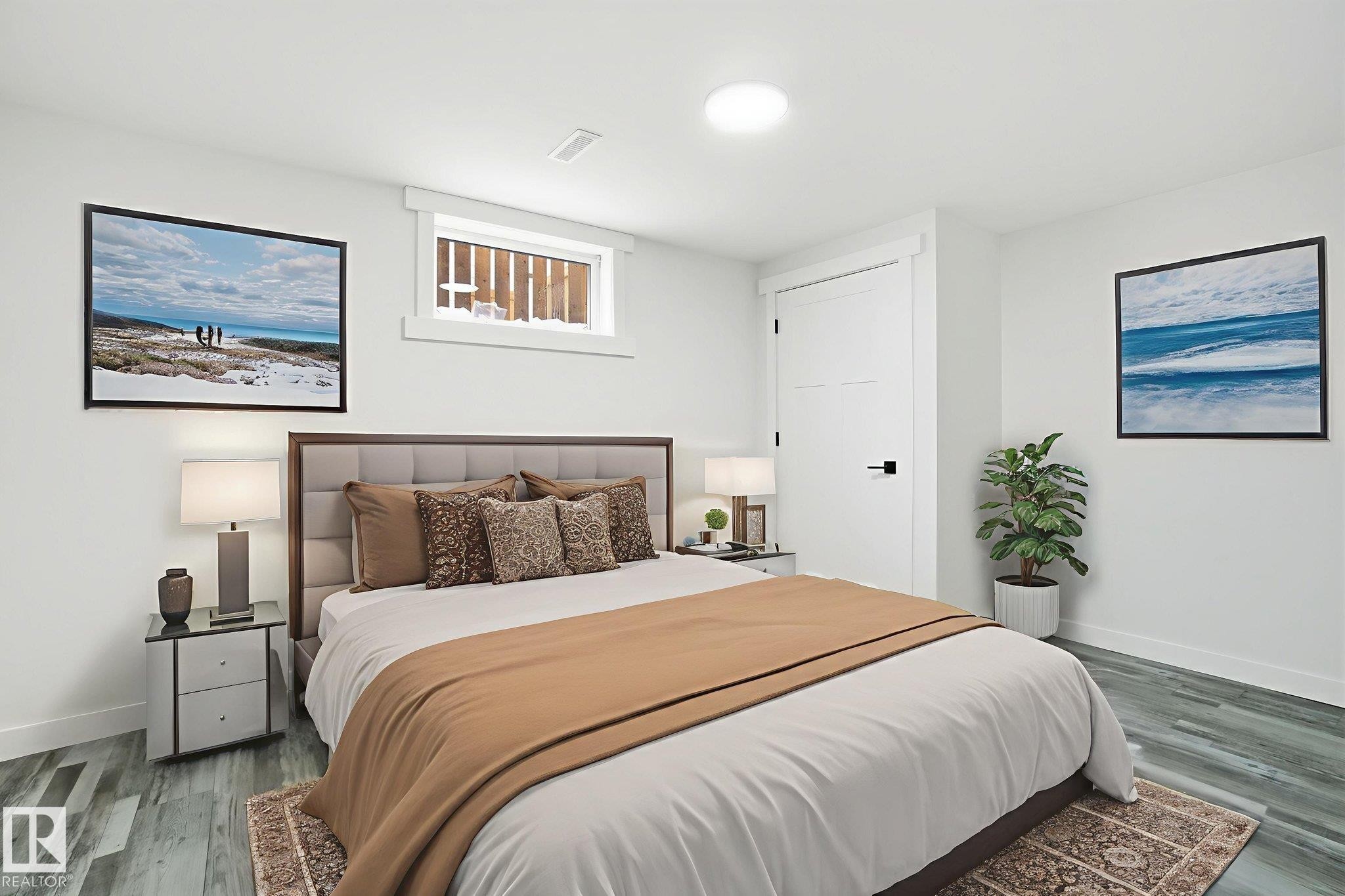 Bedroom featuring baseboards and dark wood-style floors - 7112 132 Avenue, Edmonton, AB - Indoor Photo Showing Bedroom