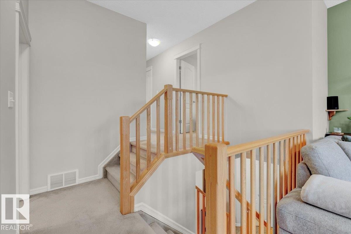 21933 94A Avenue, Edmonton, AB - Indoor Photo Showing Other Room