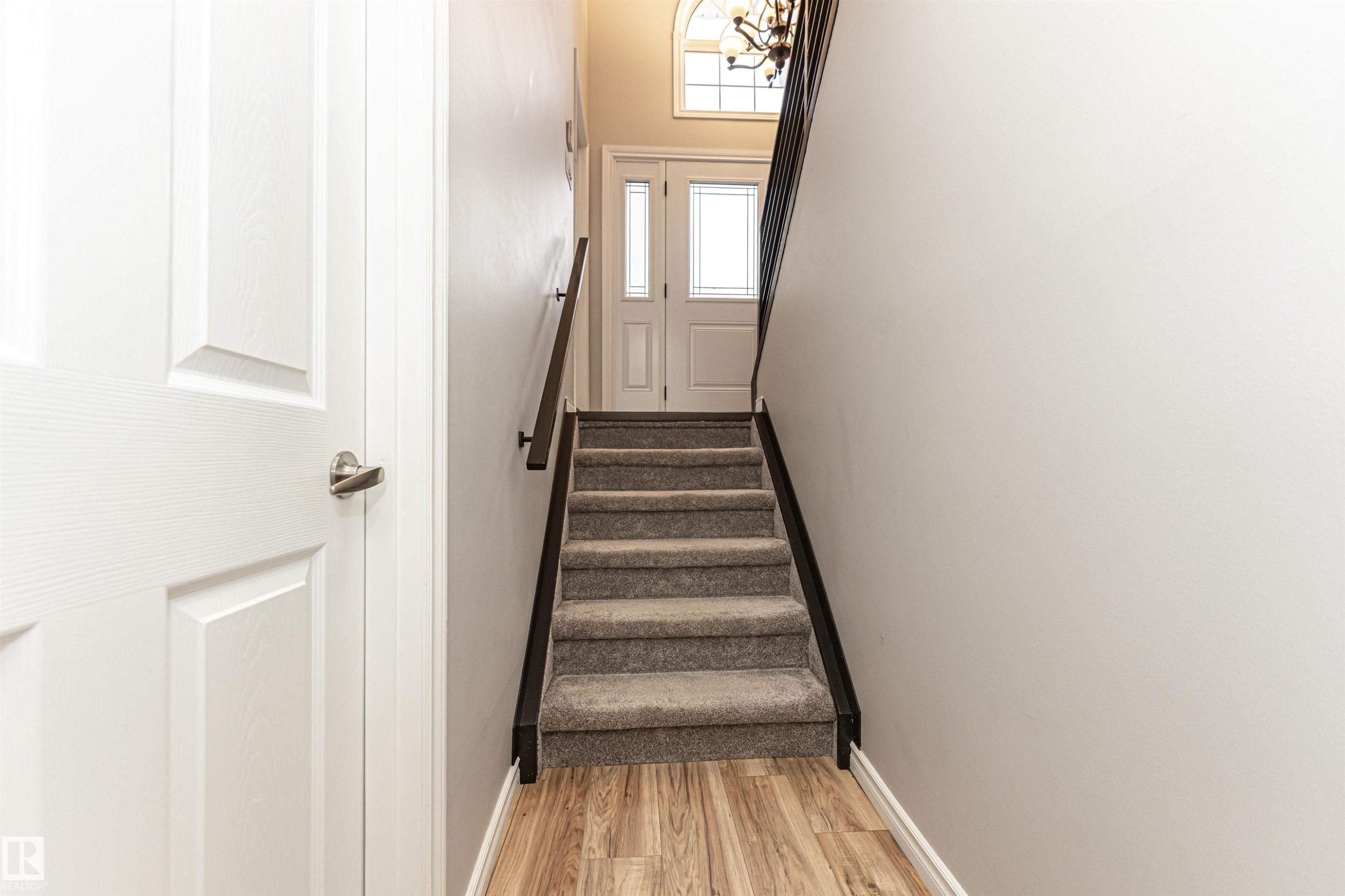 5755 161 Avenue, Edmonton, AB - Indoor Photo Showing Other Room