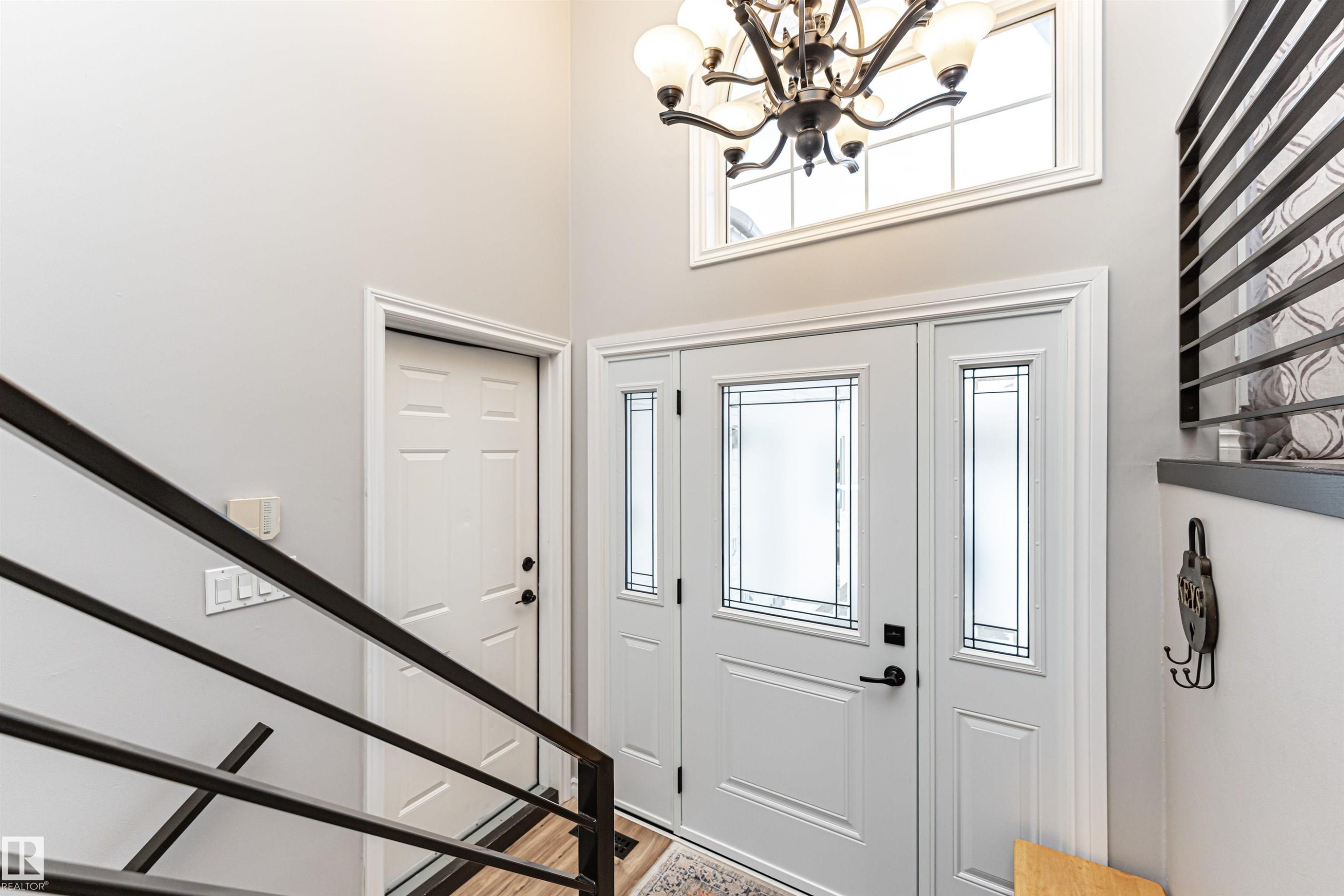 5755 161 Avenue, Edmonton, AB - Indoor Photo Showing Other Room