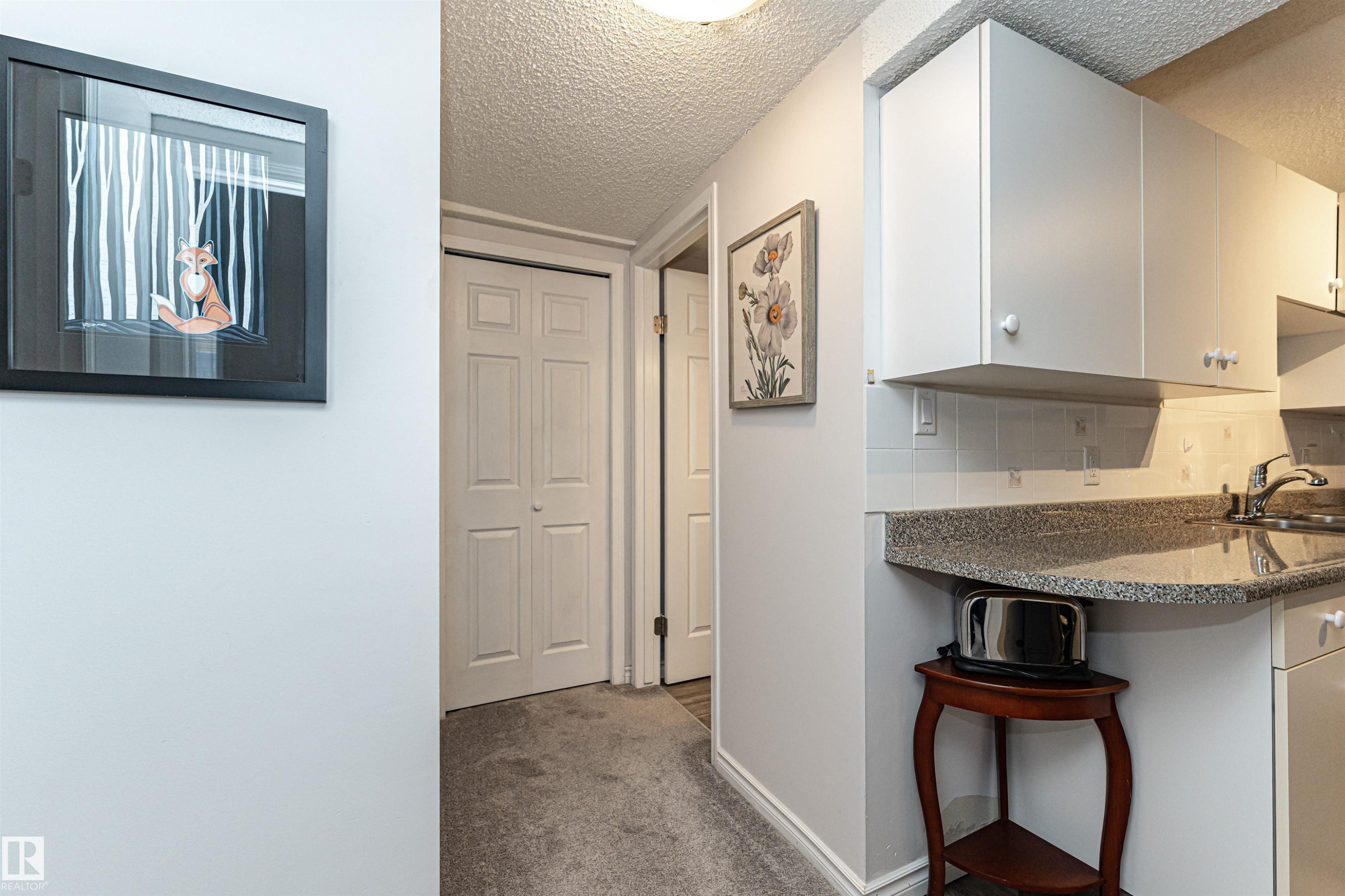 5755 161 Avenue, Edmonton, AB - Indoor