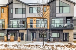 30 50 EBONY Boulevard Sherwood Park, AB T8H 2X4