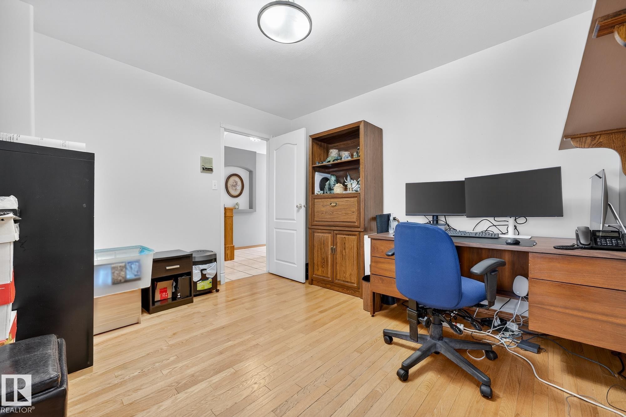 3455 Hill View Crescent, Edmonton, AB - Indoor Photo Showing Office