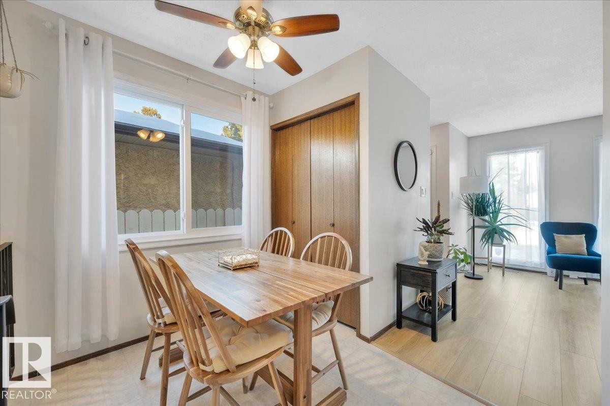 4240 38 Street Nw, Edmonton, AB - Indoor Photo Showing Dining Room
