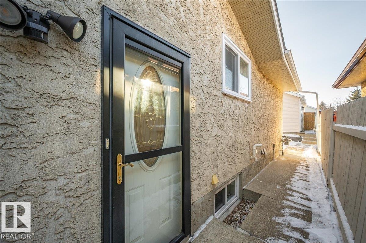 4240 38 Street Nw, Edmonton, AB - Outdoor With Exterior