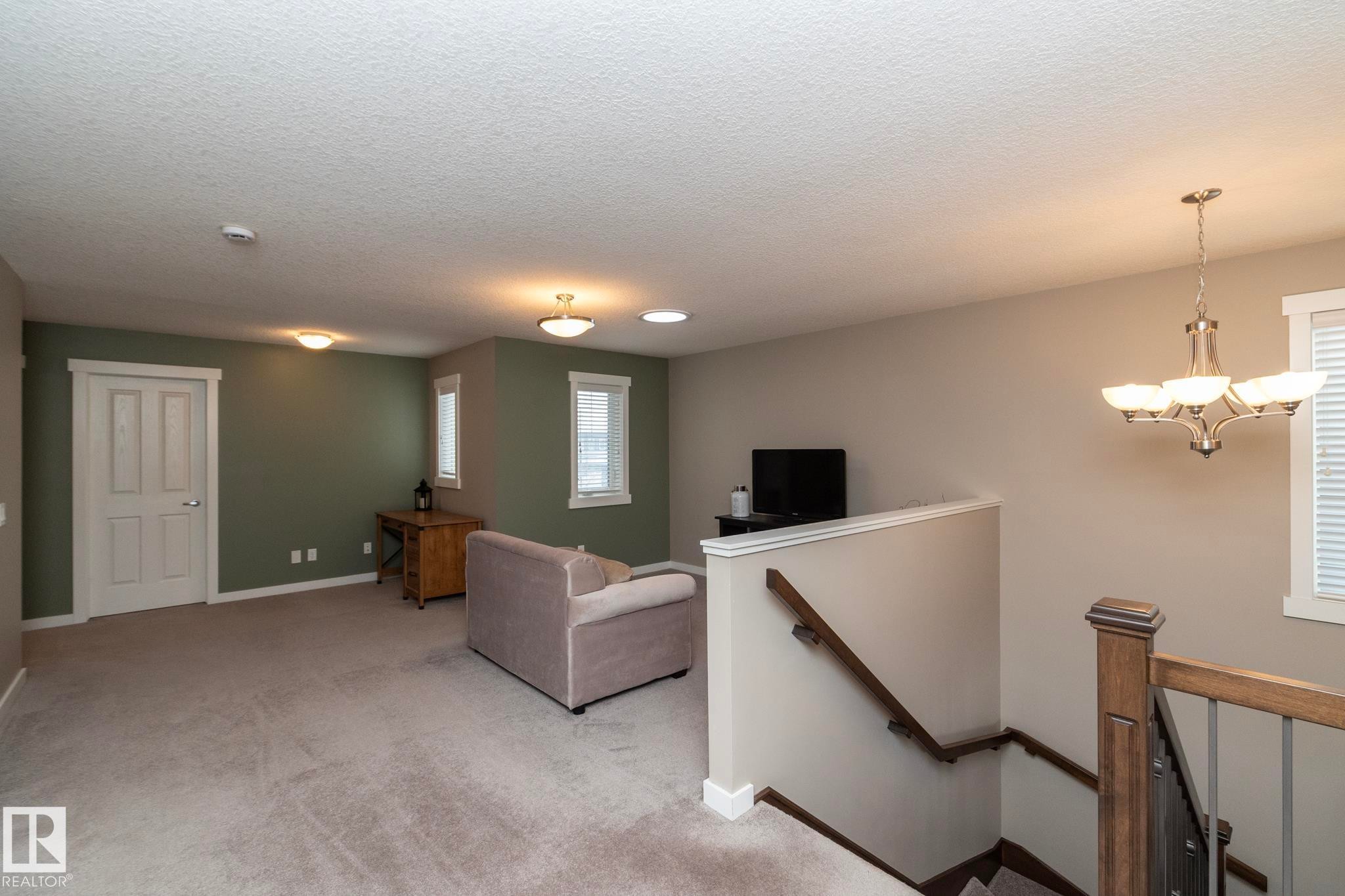 13020 207 Street, Edmonton, AB - Indoor Photo Showing Other Room