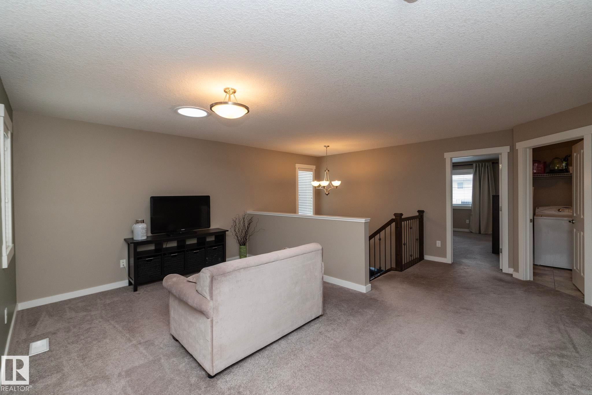 13020 207 Street, Edmonton, AB - Indoor Photo Showing Other Room