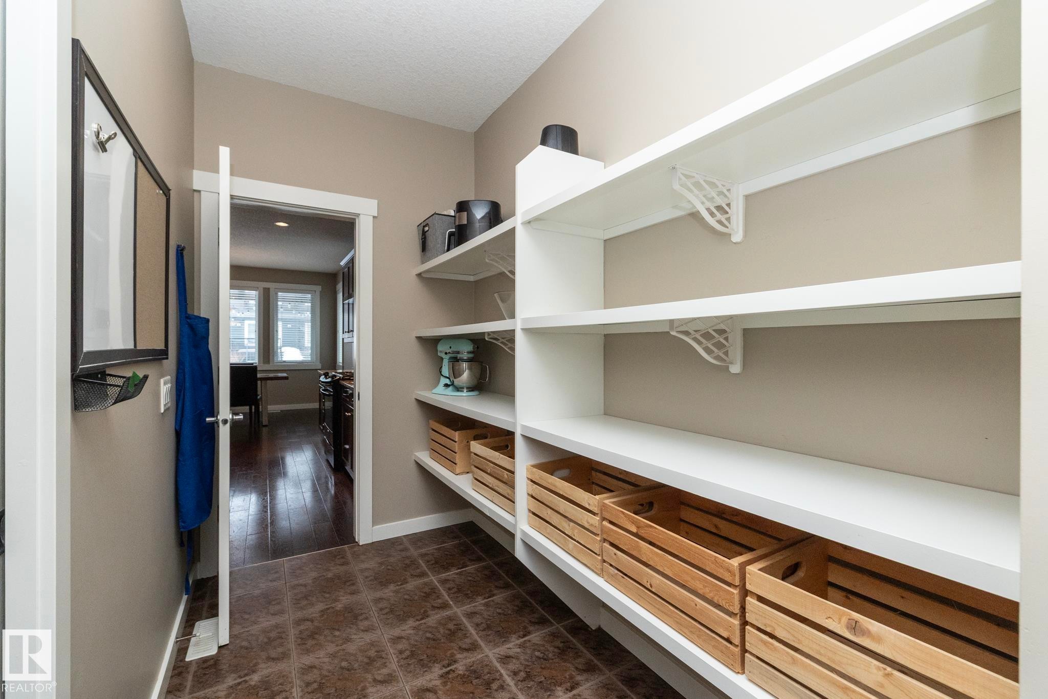 13020 207 Street, Edmonton, AB - Indoor Photo Showing Other Room