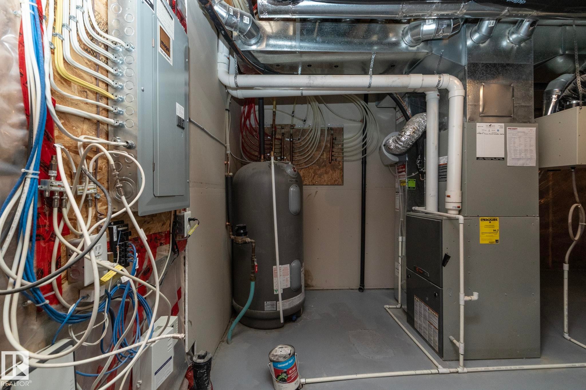 13020 207 Street, Edmonton, AB - Indoor Photo Showing Basement